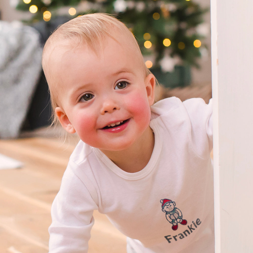 Custom Embroidered Elf Christmas T-Shirt - Festive Holiday Gift for Family & Friends - Perfect for Christmas Parties & Holiday Gatherings
