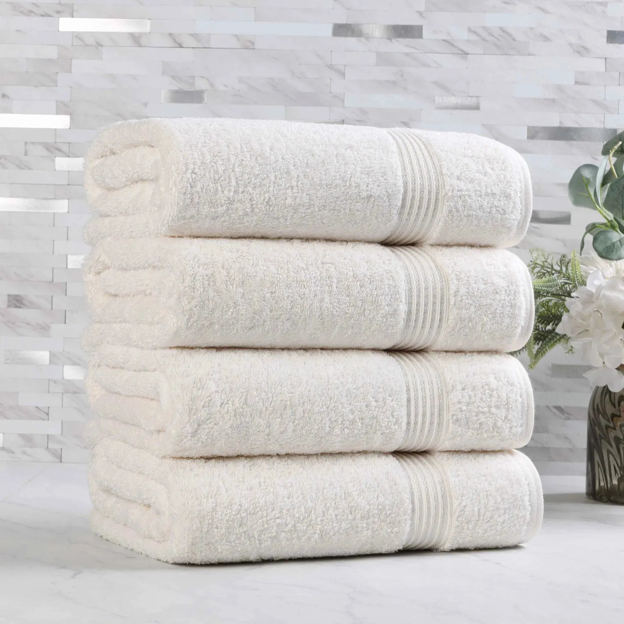 Premium Egyptian Cotton Bath Towels Set of 4 - Ultra Soft & Highly Absorbent Luxury Towels for Spa, Hotel & Home Use