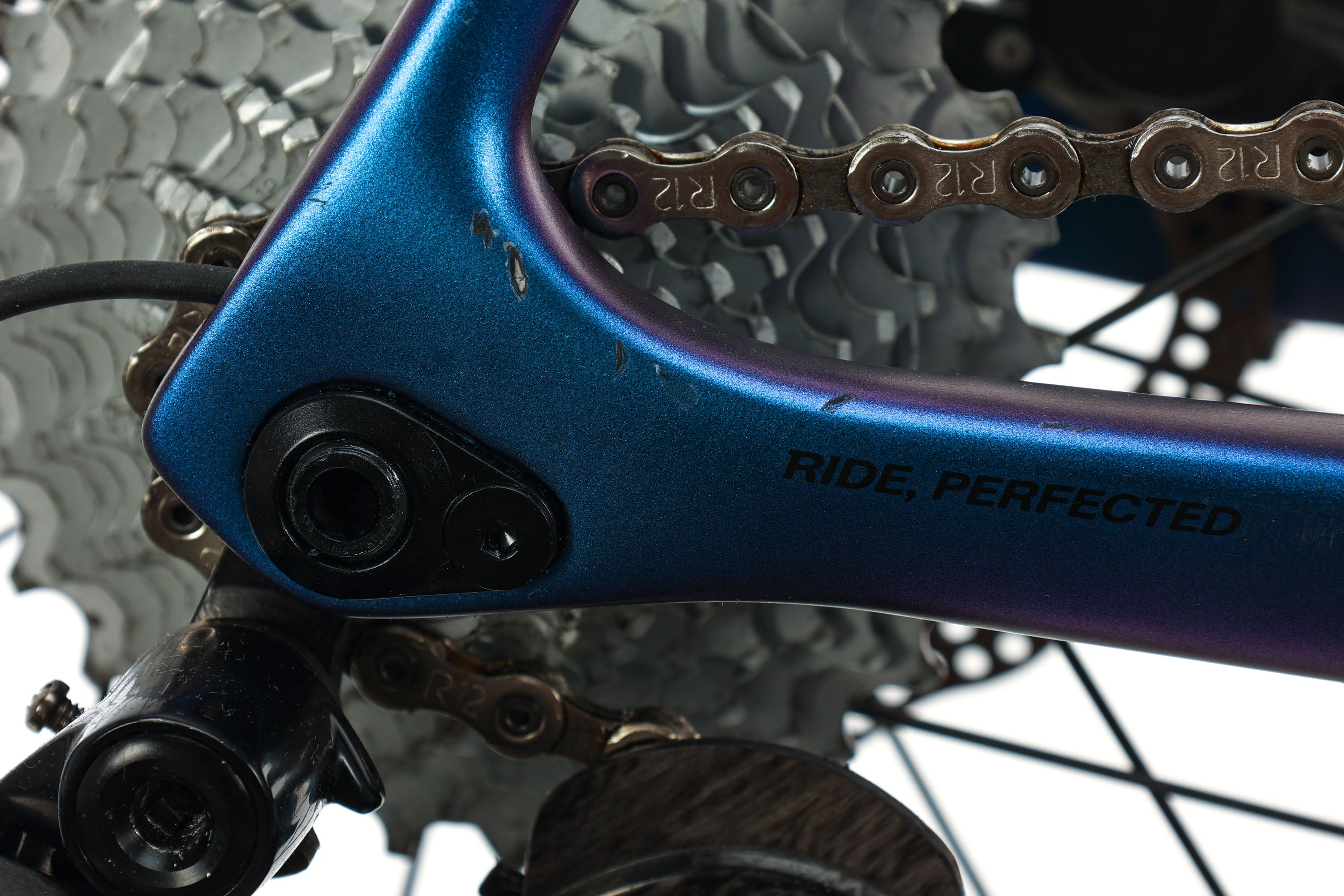 Basso Diamante SV Road Bike 2021 - 61cm Carbon Frame, Lightweight & High-Performance for Racing & Endurance Cycling