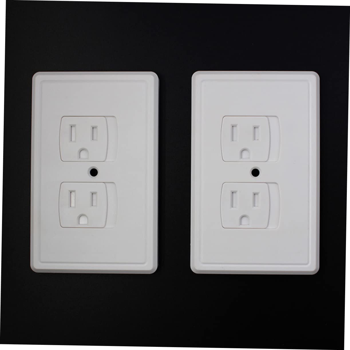 24-Pack HEMOTON Childproof Outlet Covers - Shockproof Electrical Socket Protectors with USB Ports, White Wall Plate for Home & Office Safety (Ideal for Baby Proofing & Pet Protection)