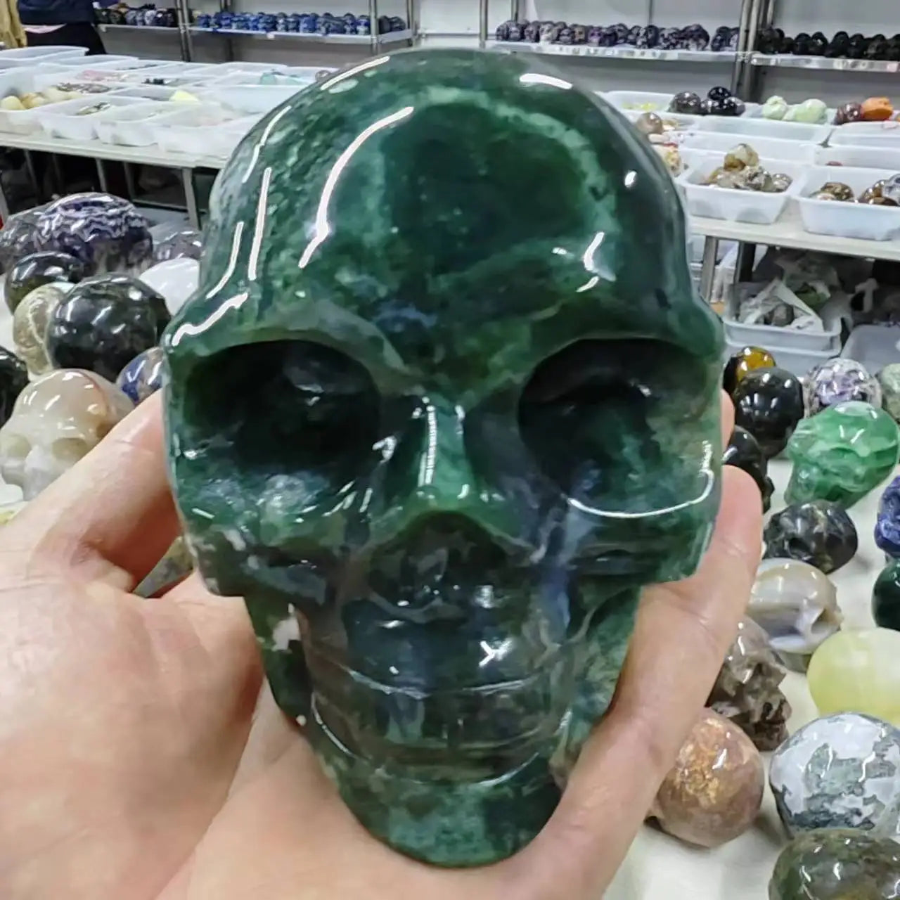Natural Moss Agate Crystal Skull - Healing Energy Gemstone for Reiki, Meditation & Home Decor | Unique Spiritual Gift for Collectors & Healing Practitioners | Perfect for Yoga Spaces, Altars & Positive Energy Rooms