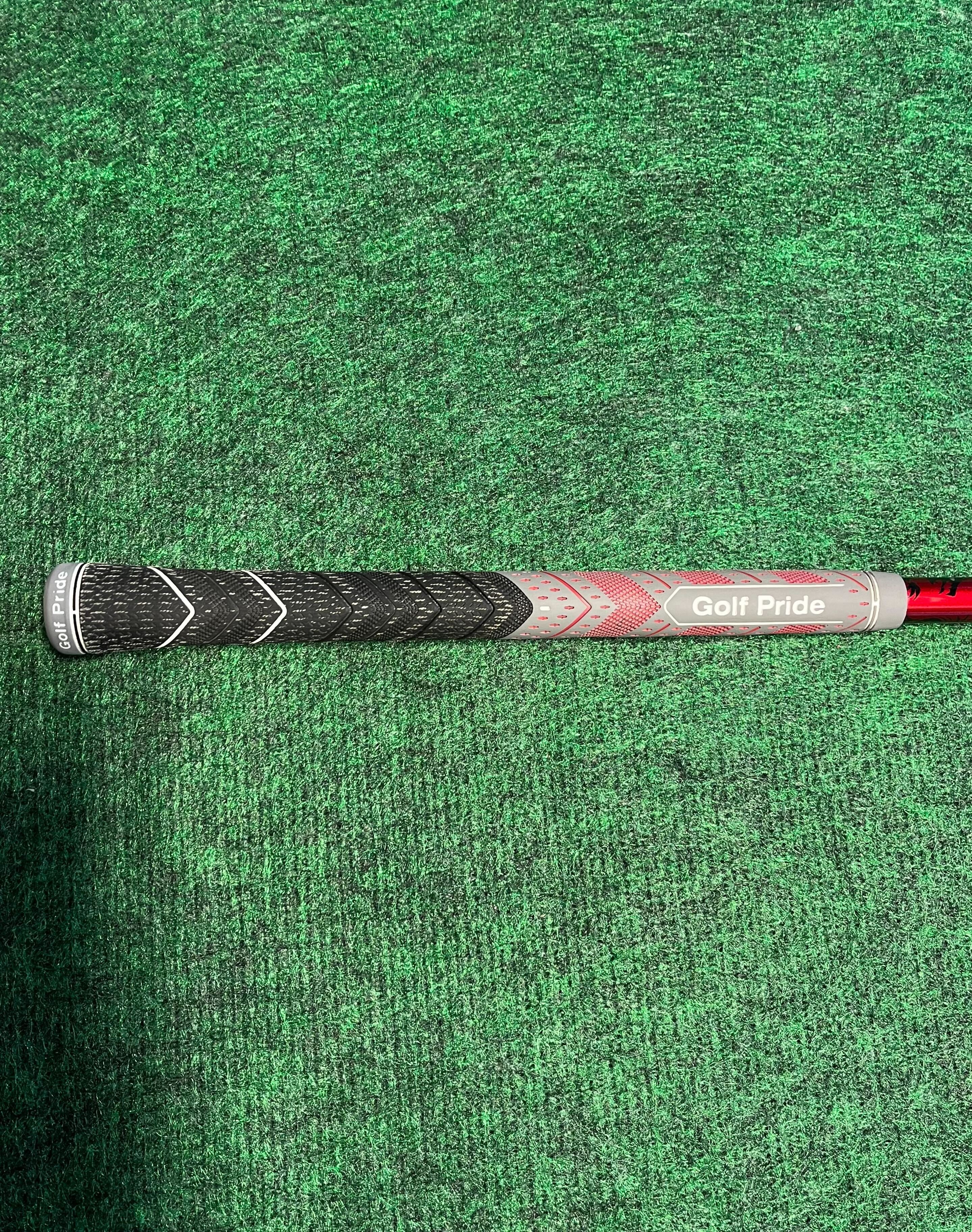 Premium OBAN Isawa Red Wood Shaft Golf Club - Regular Flex 42.5 Inches - Perfect for Mid-Handicap Players & Smooth Swing Control on the Course