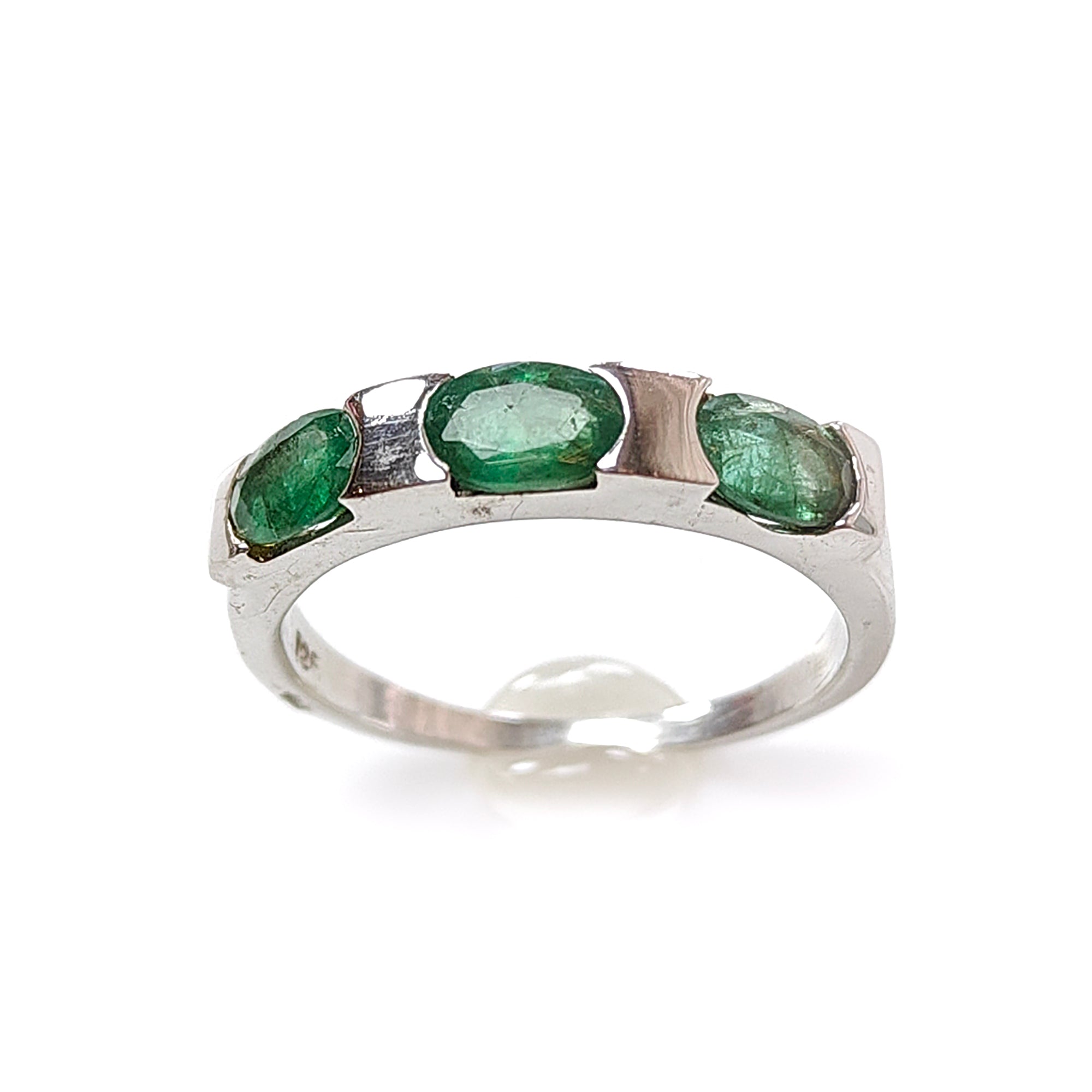 Natural Untreated Emerald Faceted Silver Ring - 2.88gms Oval Cut 925 Sterling Silver Bezel Set Ring Size 7.5 US | Elegant Jewelry for Women, Perfect Gift for Anniversary, Birthday & Special Occasions