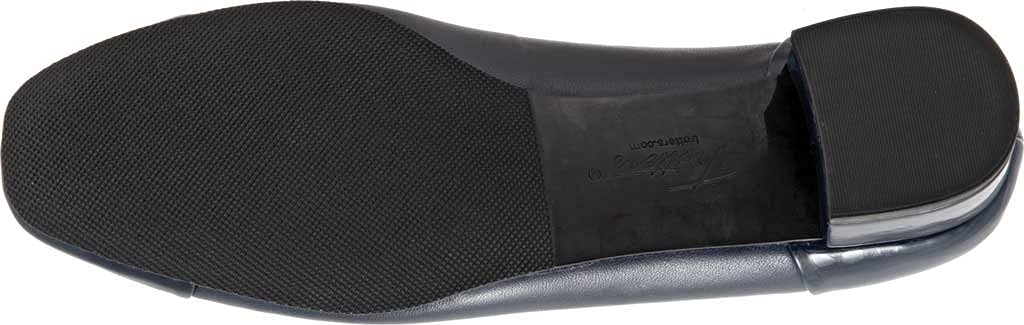 Trotters Women's Daisy Pump - Navy Leather & Patent Leather Shoes Size 10.5 | Comfortable Heels for Work, Office & Special Occasions