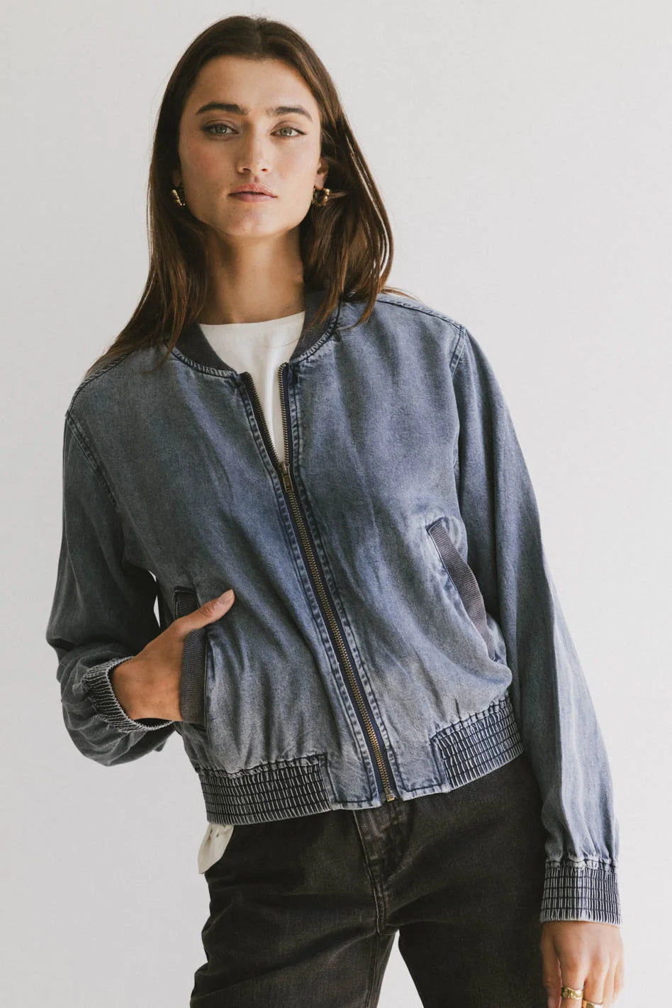 Hali Tencel Bomber Jacket - Lightweight Eco-Friendly Women's Outerwear for Spring & Fall | Perfect for Casual Wear, Travel & Outdoor Activities