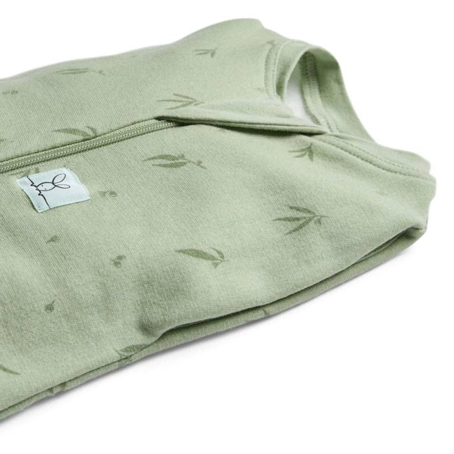 Ergopouch 1.0 Tog Cocoon Swaddle Sack - Breathable Baby Sleep Sack with Daisies Print - Perfect for Newborns & Infants 0-6 Months - Ideal for Nursery, Daycare & On-the-Go Comfort
