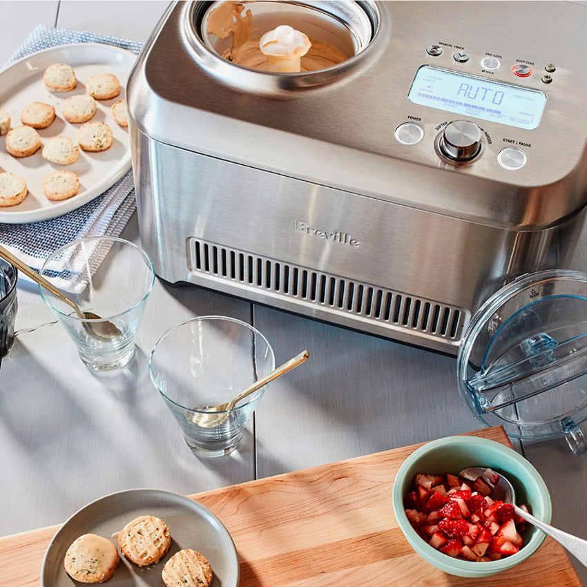 Breville Smart Scoop Ice Cream Maker - Automatic Frozen Dessert Machine with 12 Hardness Settings & Keep Cool Function for Homemade Gelato, Sorbet, and Frozen Yogurt - Perfect for Parties, Family Gatherings, and Summer Treats