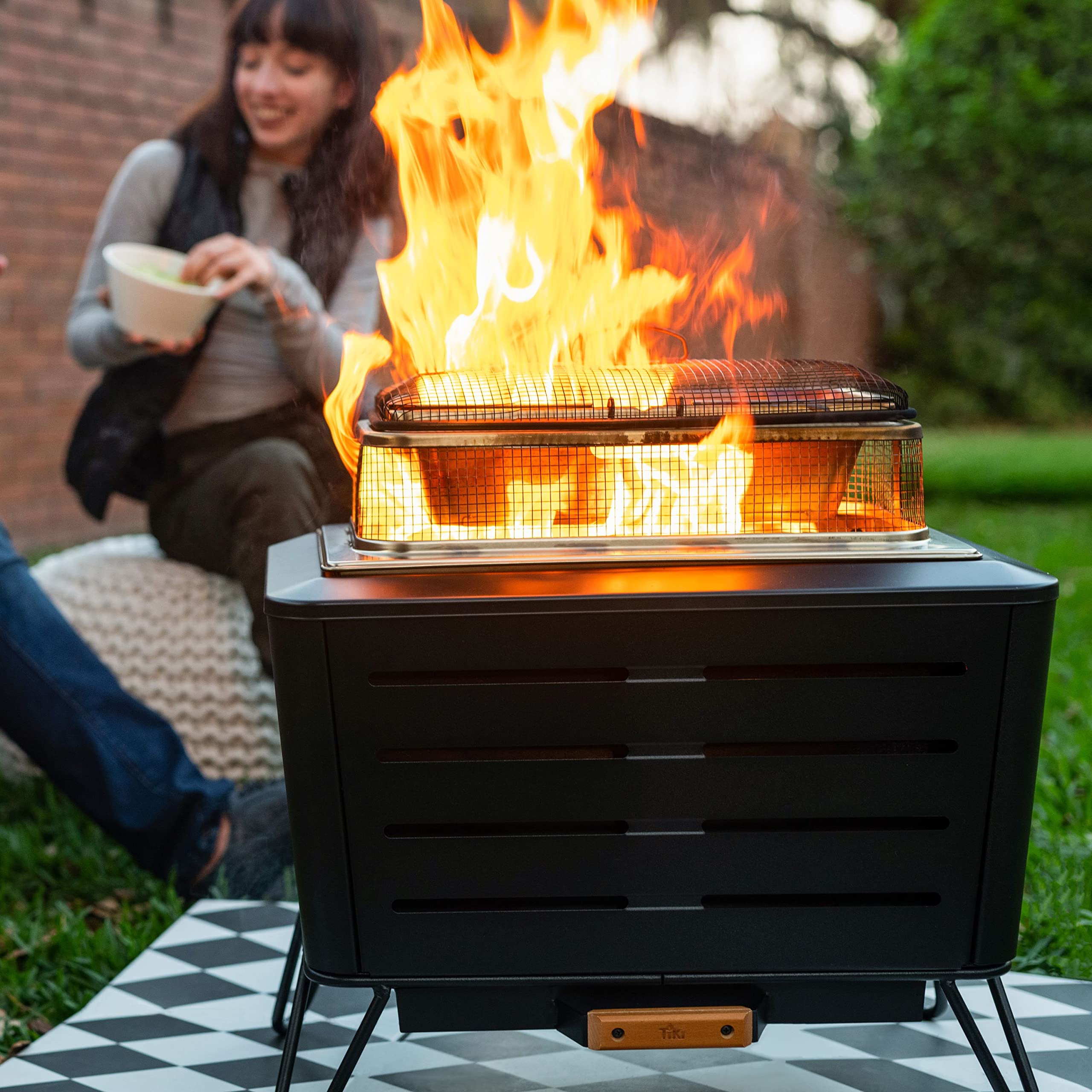 Retreat Fire Pit Heat Deflector & Spark Screen with Poker – Durable Metal Fire Pit Accessories for Outdoor Safety & Even Heat Distribution – Perfect for Camping, Backyard Gatherings & Patio Fire Pits