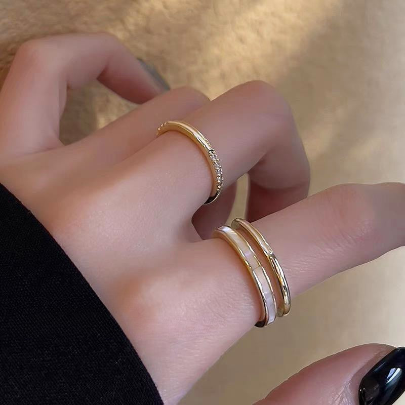 Conch Shell Layer Stacking Ring Set - Boho Beach Jewelry for Women | A8385 | Perfect for Summer Vacations, Beach Weddings & Festival Outfits