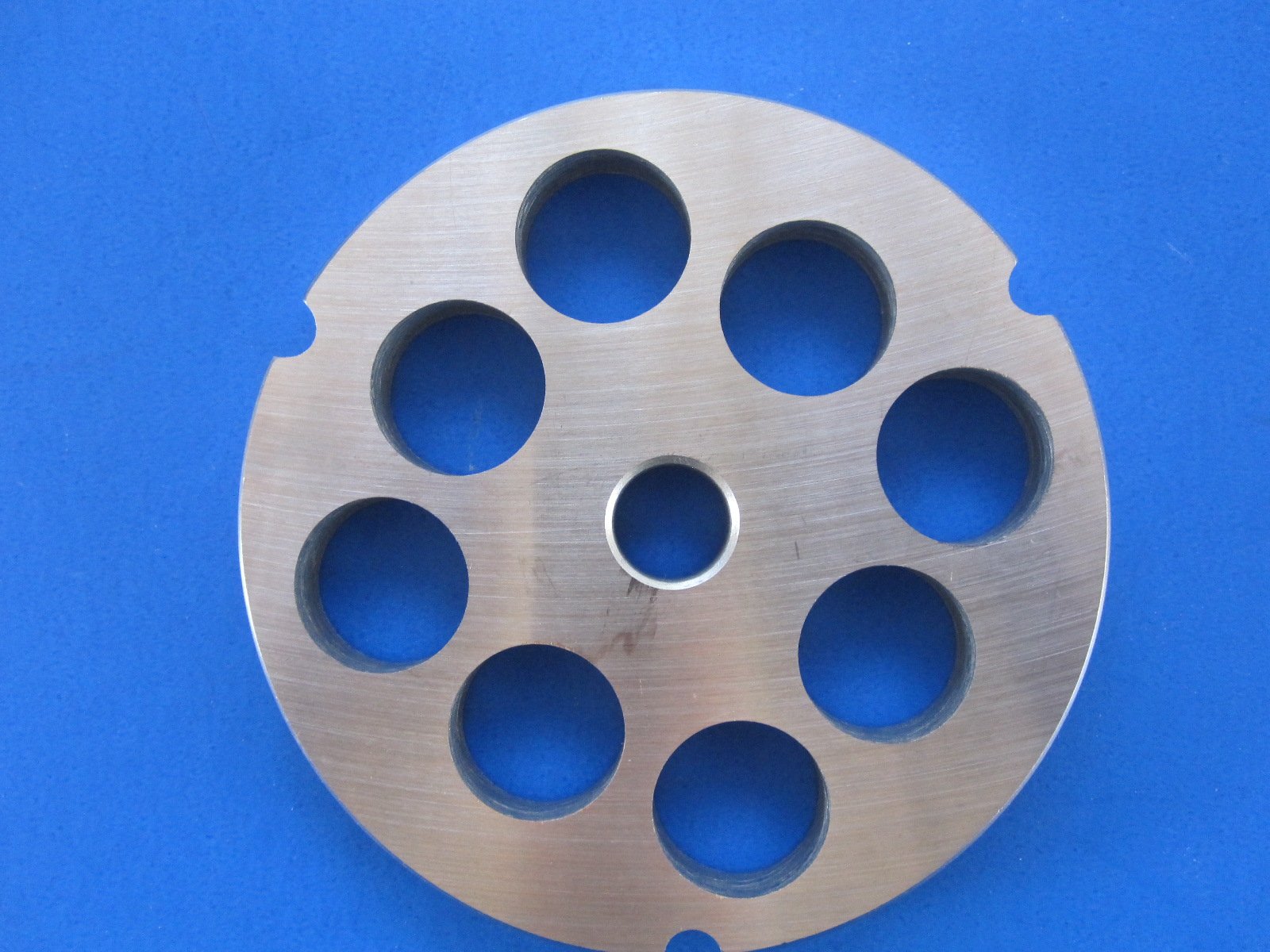 Premium #32 Stainless Steel Meat Grinder Plate Disc - 3/4 Inch Thick - Heavy Duty for Home & Commercial Use - Perfect for Beef, Pork, Venison & Sausage Making