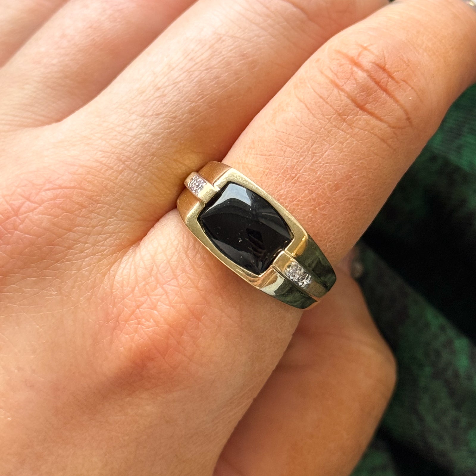 1.60ct Onyx & Diamond Ring for Women - 0.02ctw Genuine Diamond Accents - Size 10.5 - Elegant Black Onyx Jewelry for Evening Wear & Special Occasions
