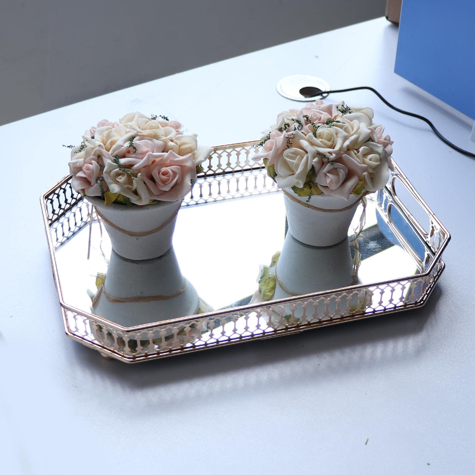 Elegant Gold Metal Serving Tray with Mirror Base - Decorative Dressing Table Drink Cradle for Cocktails, Wine & Beauty Essentials | Perfect for Home Bar, Vanity & Gift Giving