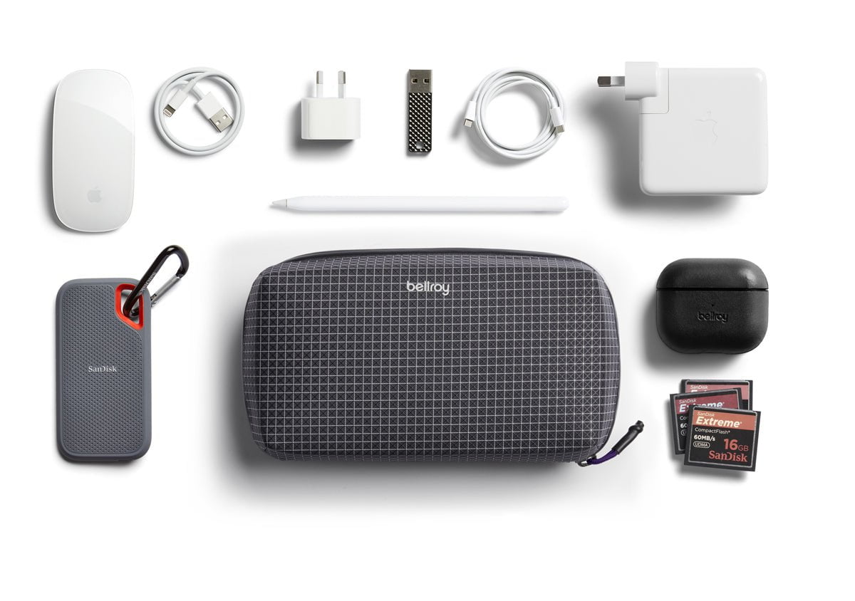 Bellroy Tech Kit - Premium Travel Organizer for Cables, Chargers & Accessories | Perfect for Business Trips, Commuting & Daily Use