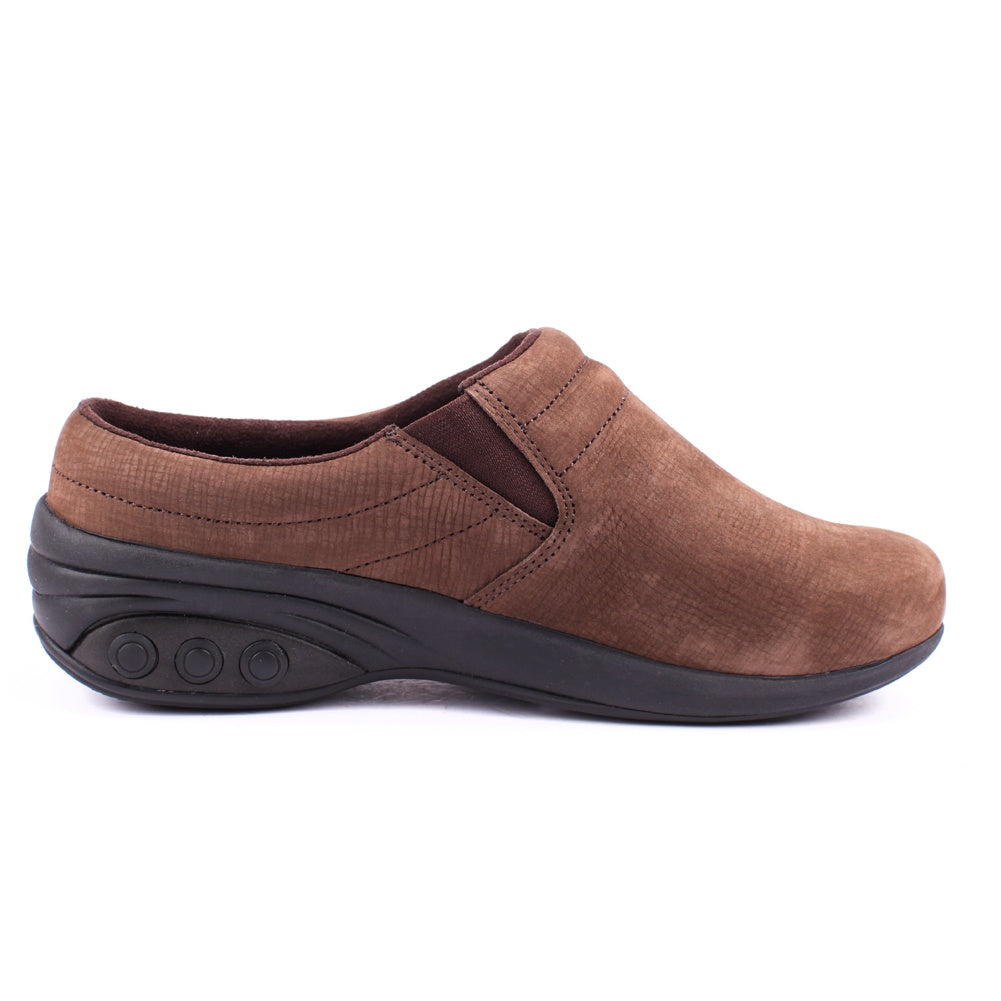Molly Women's Comfortable Leather Clogs - Soft Slip-On Shoes for Women - Casual House Slippers & Garden Shoes for Walking, Errands, and Relaxing at Home