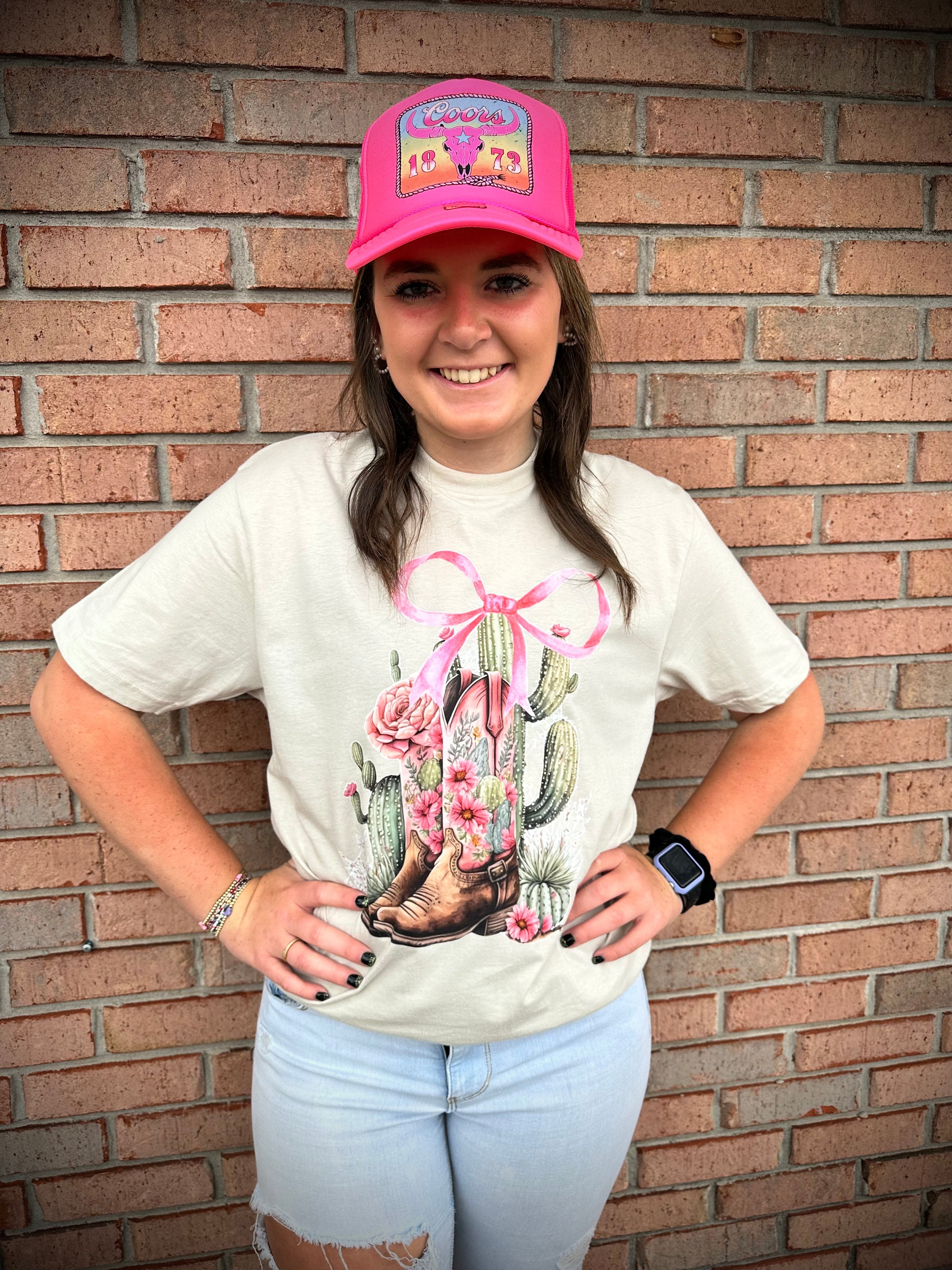 Women's Cactus Print Western Bow T-Shirt - Stylish Casual Top for Cowgirl Fashion, Outdoor Events & Country Concerts