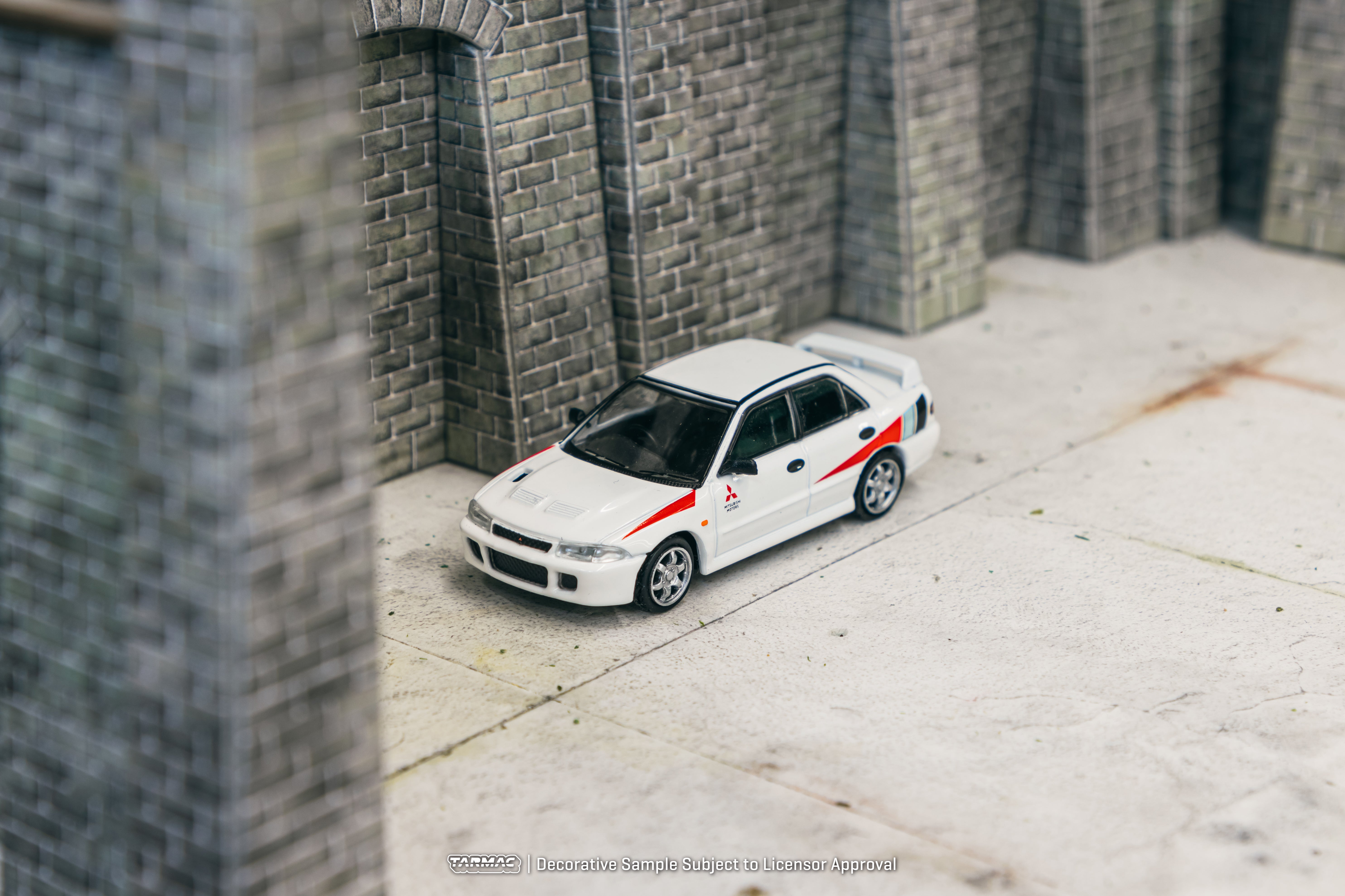 Tarmac Works 1/64 Scale Mitsubishi Lancer RS Evolution Diecast Model Car - White - Collectible Miniature Vehicle for Display & Racing Scenes