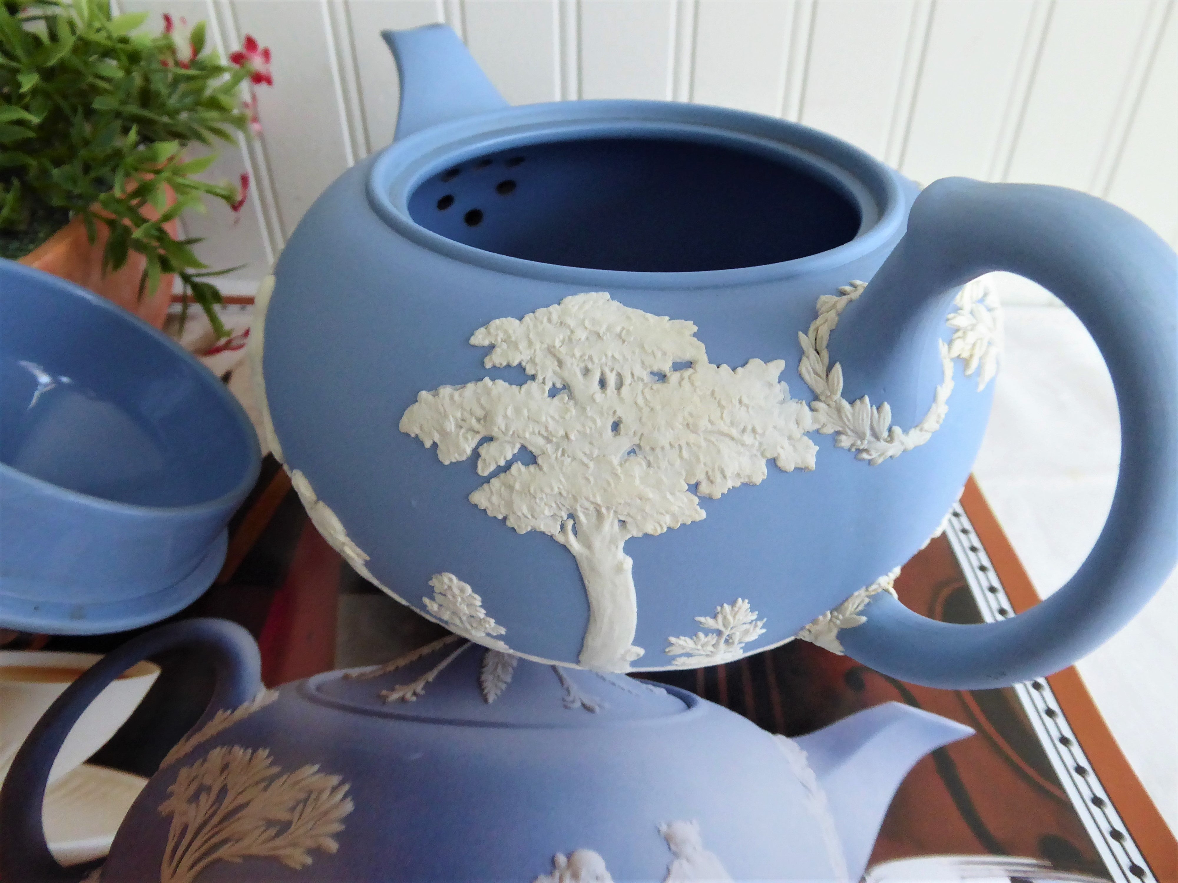 Vintage Wedgwood Blue Jasperware Teapot 1953 - Large Ceres Offering To Peace Design - 6 Cup Capacity - Perfect for Afternoon Tea & Collectible Display