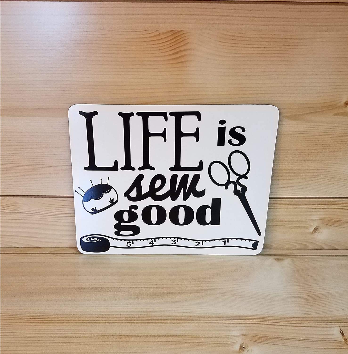 Life is Sew Good Wooden Quilt Sign - Handmade Quilt Decor for Sewing Room - Perfect Quilting Gift for Quilters & Sewing Enthusiasts - Ideal for Home, Studio & Craft Room Decor