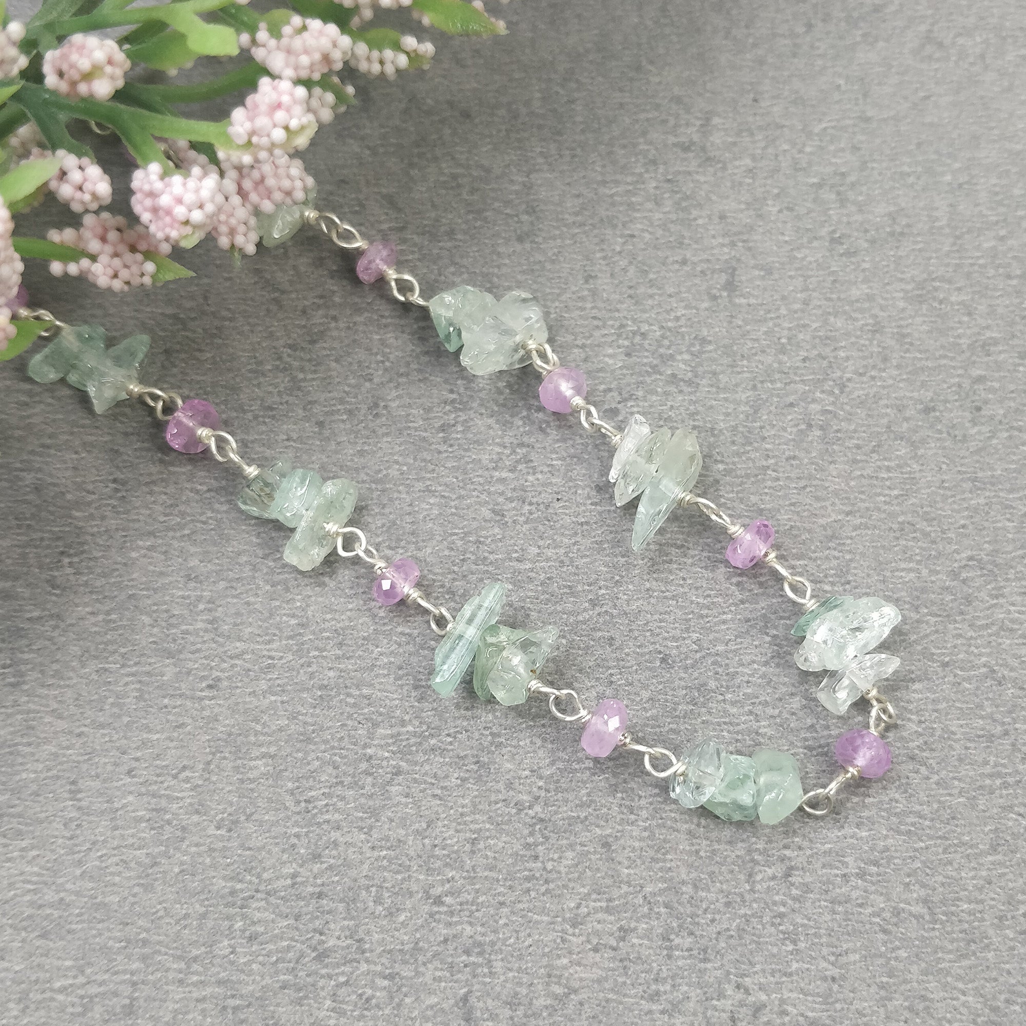 925 Sterling Silver Emerald & Pink Sapphire Gemstone Beaded Chain Necklace – Natural Uncut 18