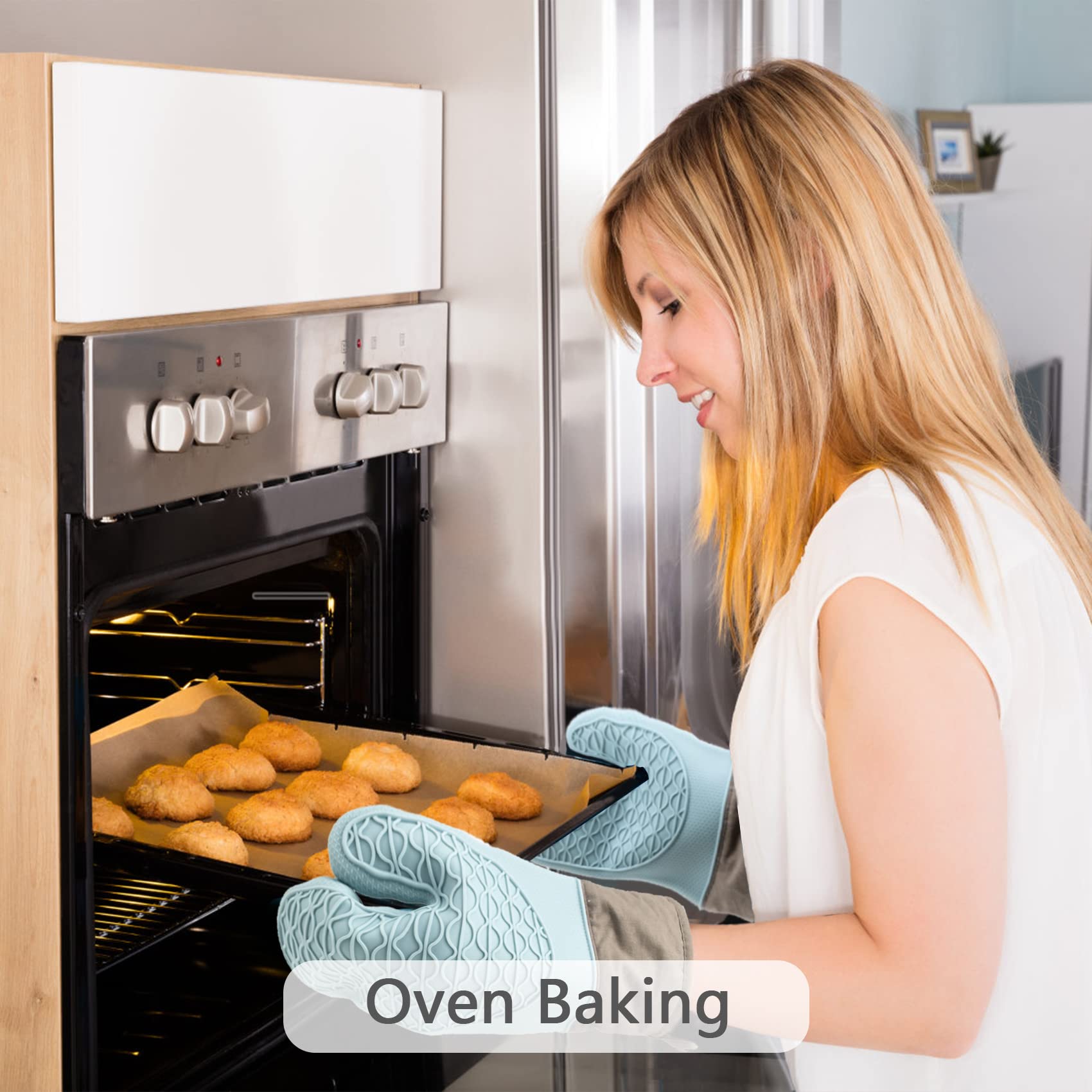 Heat Resistant Silicone Oven Mitts Set - 2-Piece Non-Slip Kitchen Gloves with Soft Quilted Cotton Lining for Cooking, Baking, Grilling & BBQ - Easy Clean Pot Holders for Hot Pans & Baking Trays (Blue)