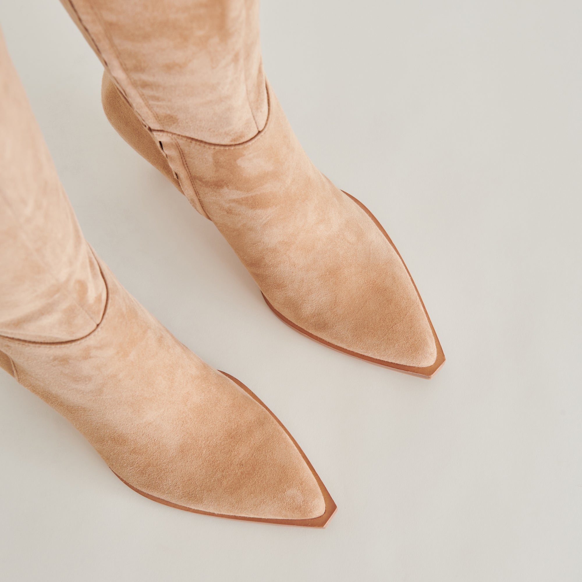 AUGGIE BOOTS CAMEL SUEDE - Women's Winter Ankle Boots with Soft Suede Upper for Fashion & Comfort | Perfect for Casual Outfits, Office Wear & Cold Weather