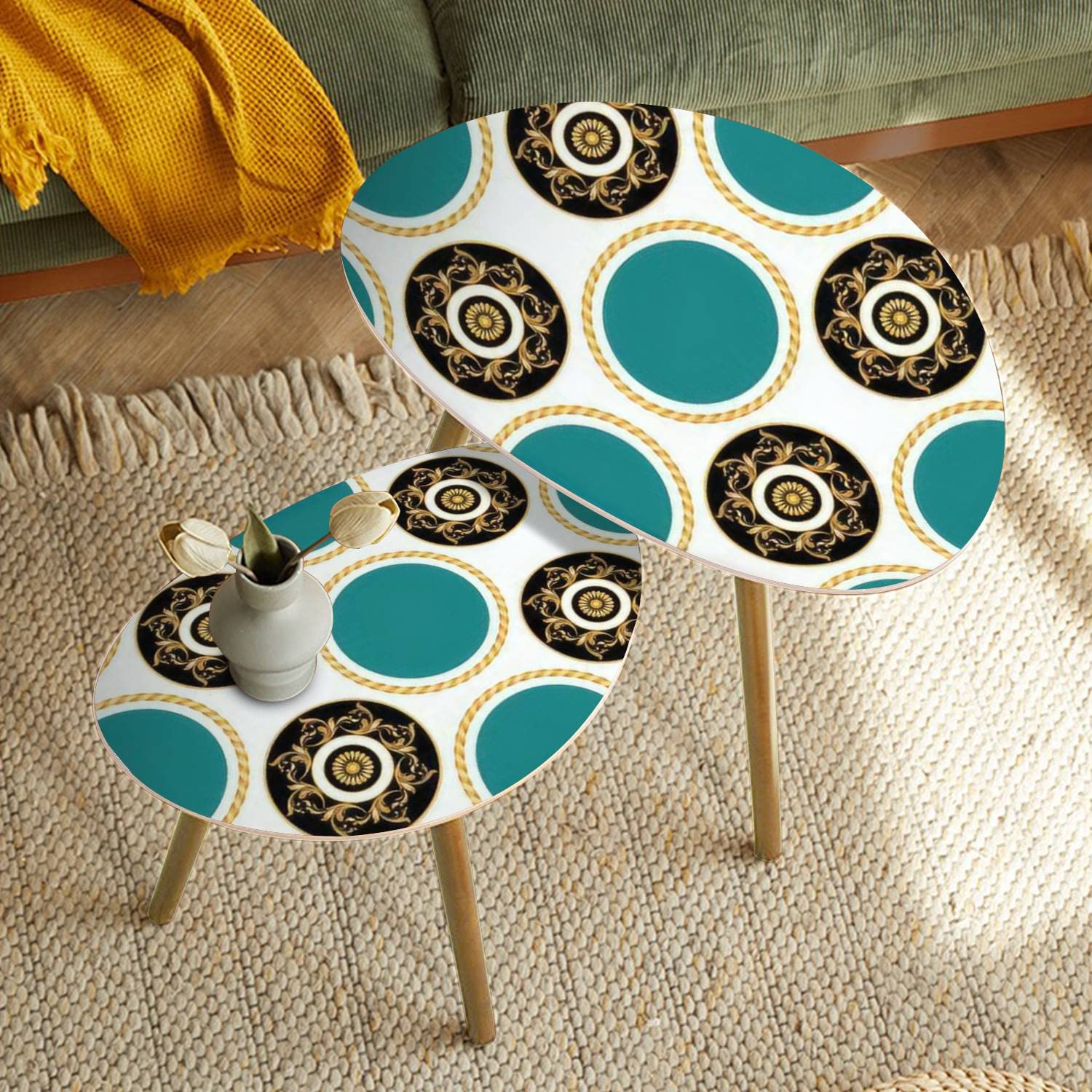 Nesting Coffee Table Set of 2 - Modern Gold Baroque Side Tables with Seamless Chains - Minimalist White End Tables for Living Room, Office, Balcony - Perfect for Small Spaces, Coffee Time & Home Decor