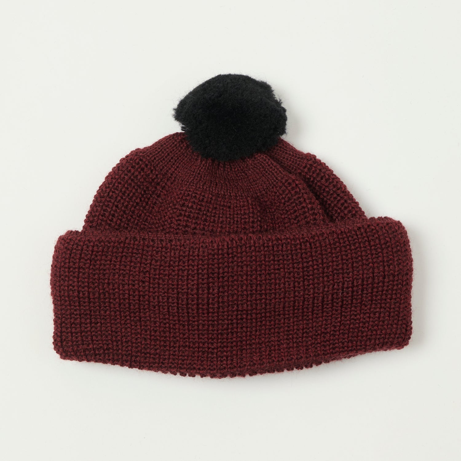 Heimat 'Muetze' Signal U Boat Hat - Burgundy/Black - Vintage German Navy Style Beanie for Cold Weather & Outdoor Activities