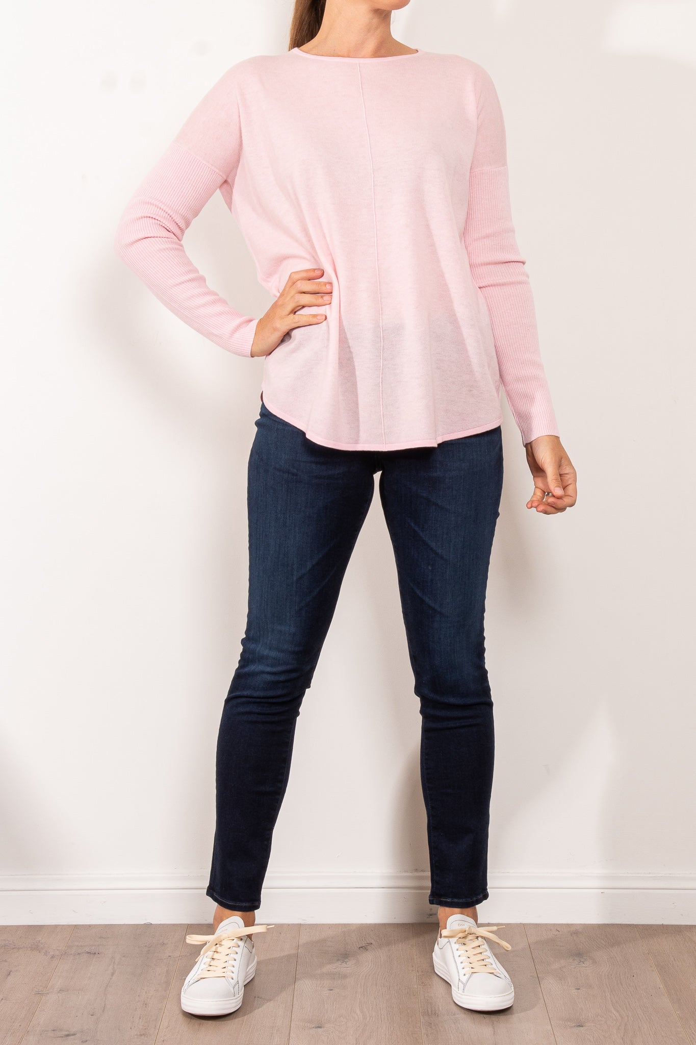 Bridge & Lord Curved Hem Crew Neck Sweater for Women - Soft Knit Pullover for Casual Wear & Office Outfits