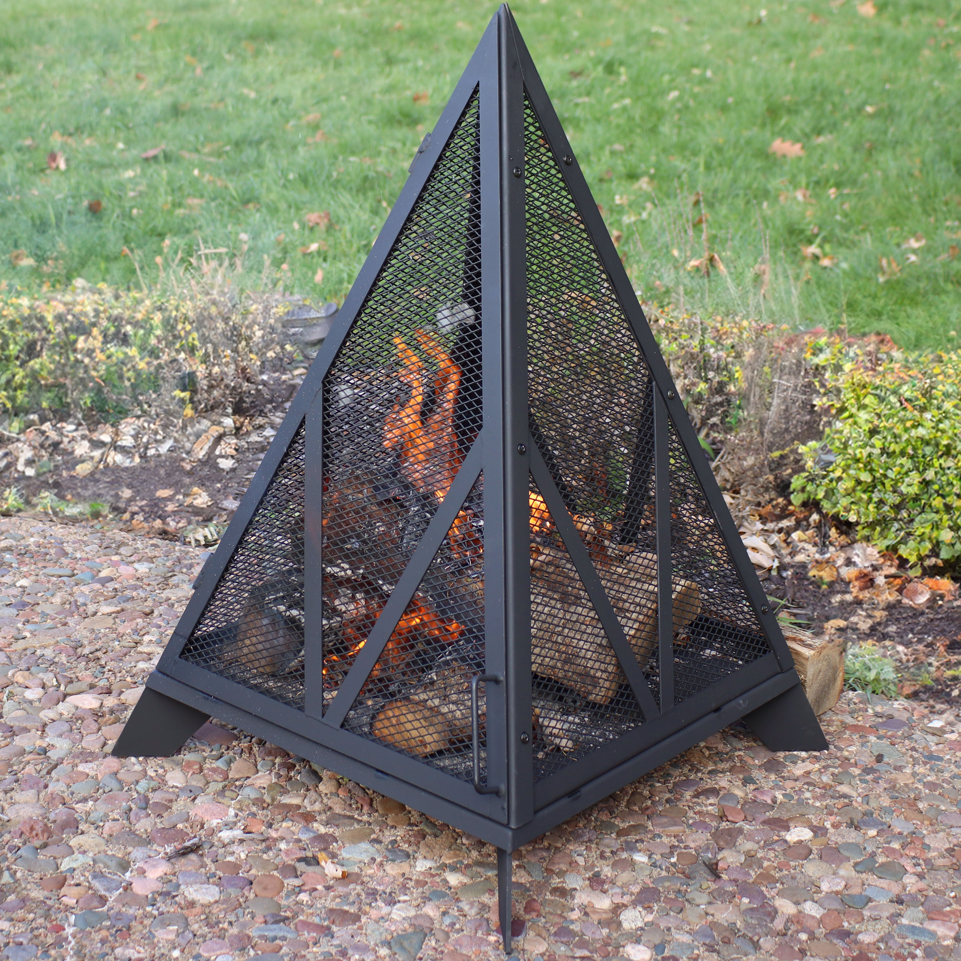Sunnydaze Majestic Pyramid Heavy Duty Steel Outdoor Fire Pit - Large Backyard Bonfire, Camping, Patio & Garden Use