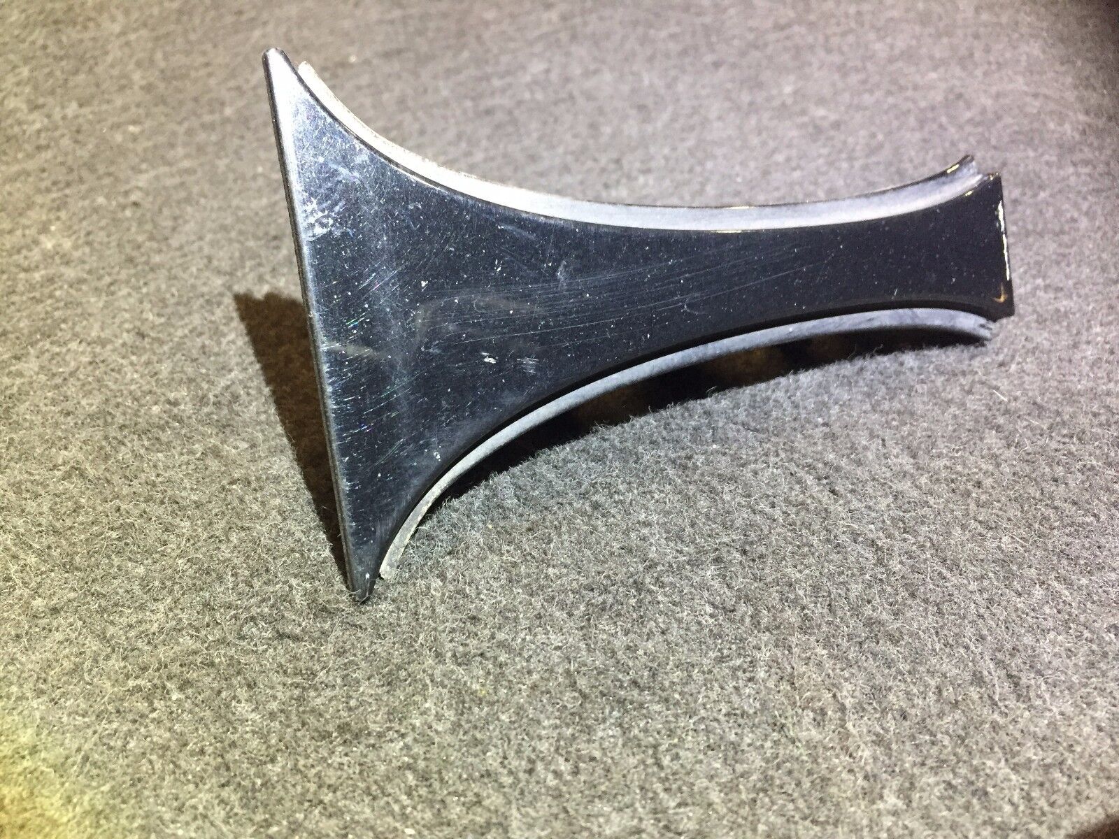 2002-2005 BMW 745i E65 Front Center Cover Trim Molding OEM Replacement Part - Perfect for Interior Dash Repair & Car Restoration Projects