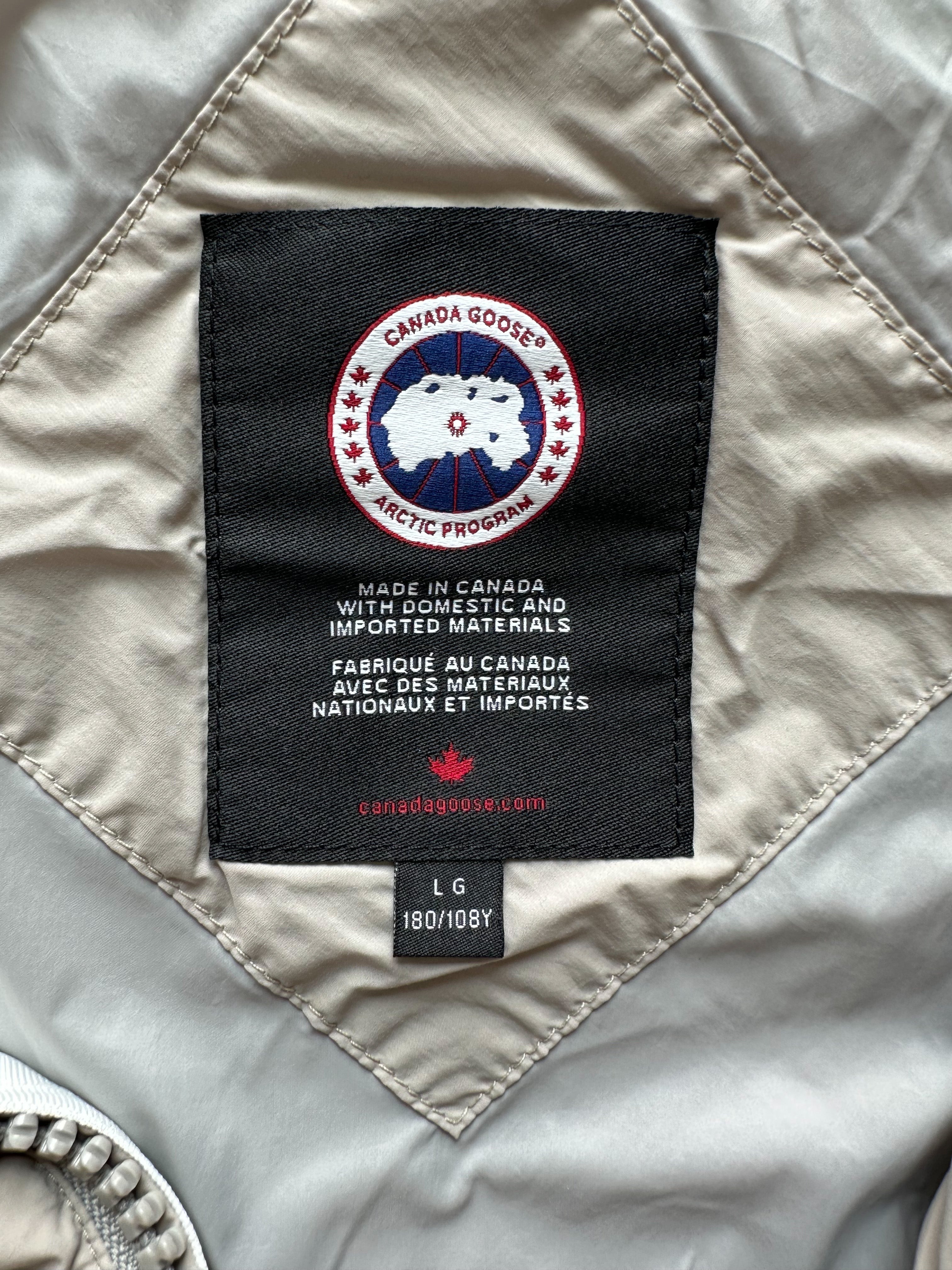 Canada Goose Limestone Pastel Everett Men's Jacket - Waterproof Winter Coat for Outdoor Activities, Hiking & Urban Fashion