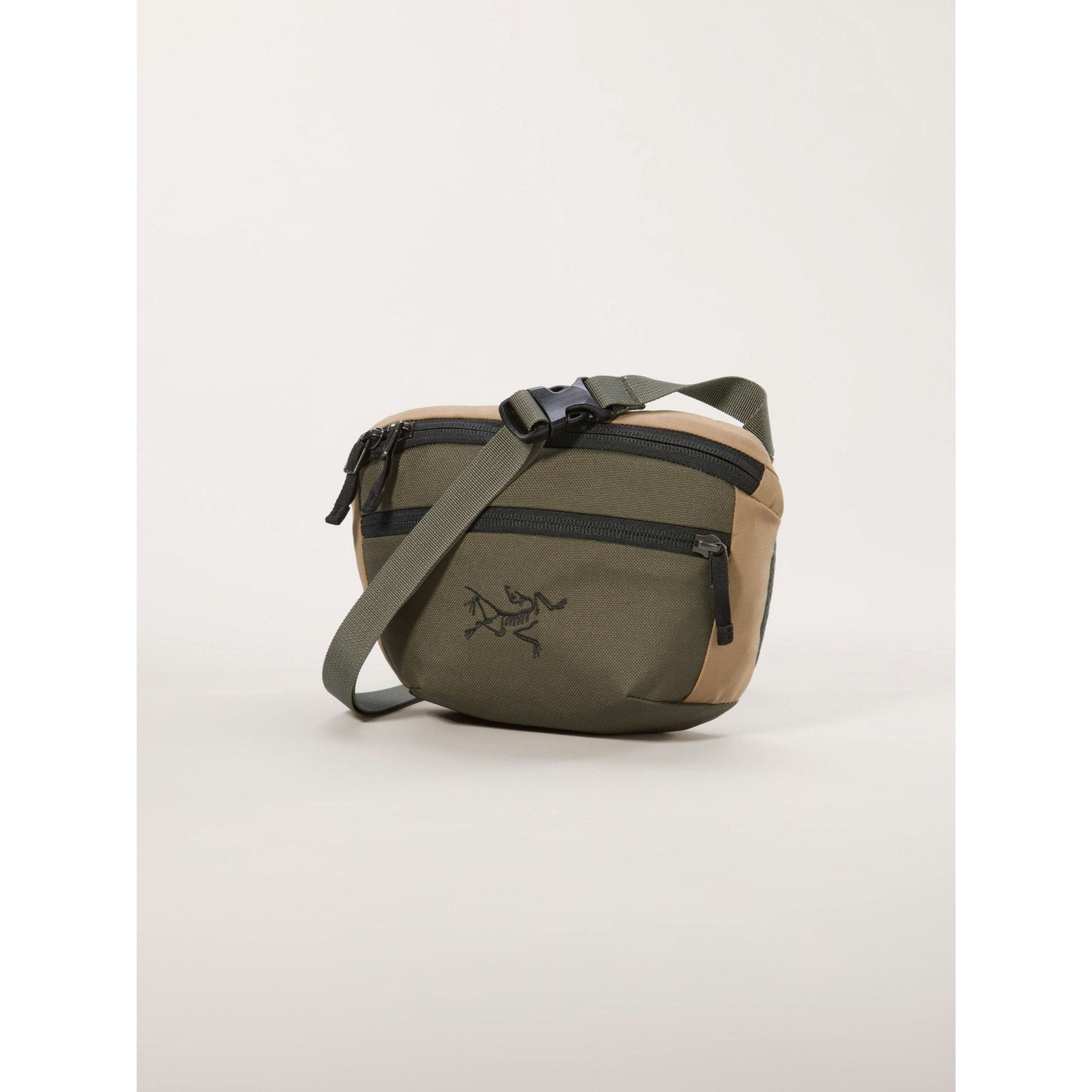 Arc'teryx Mantis 1 Waist Pack - Lightweight & Durable Fanny Pack for Hiking, Travel & Everyday Use | Water-Resistant & Adjustable Belt | Perfect for Outdoor Adventures & Commuting