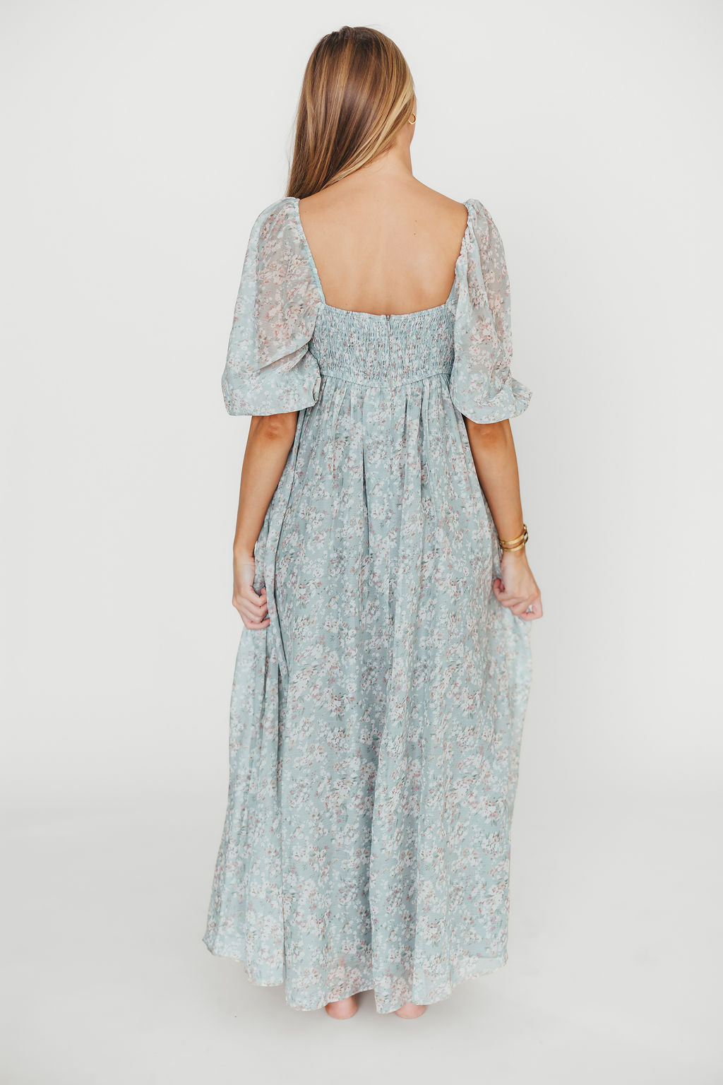 Elegant Sage Green Floral Smocked Maxi Dress for Women - Bump Friendly Maternity & Inclusive Sizing (S-3XL) - Perfect for Summer Weddings, Beach Vacations & Casual Outings