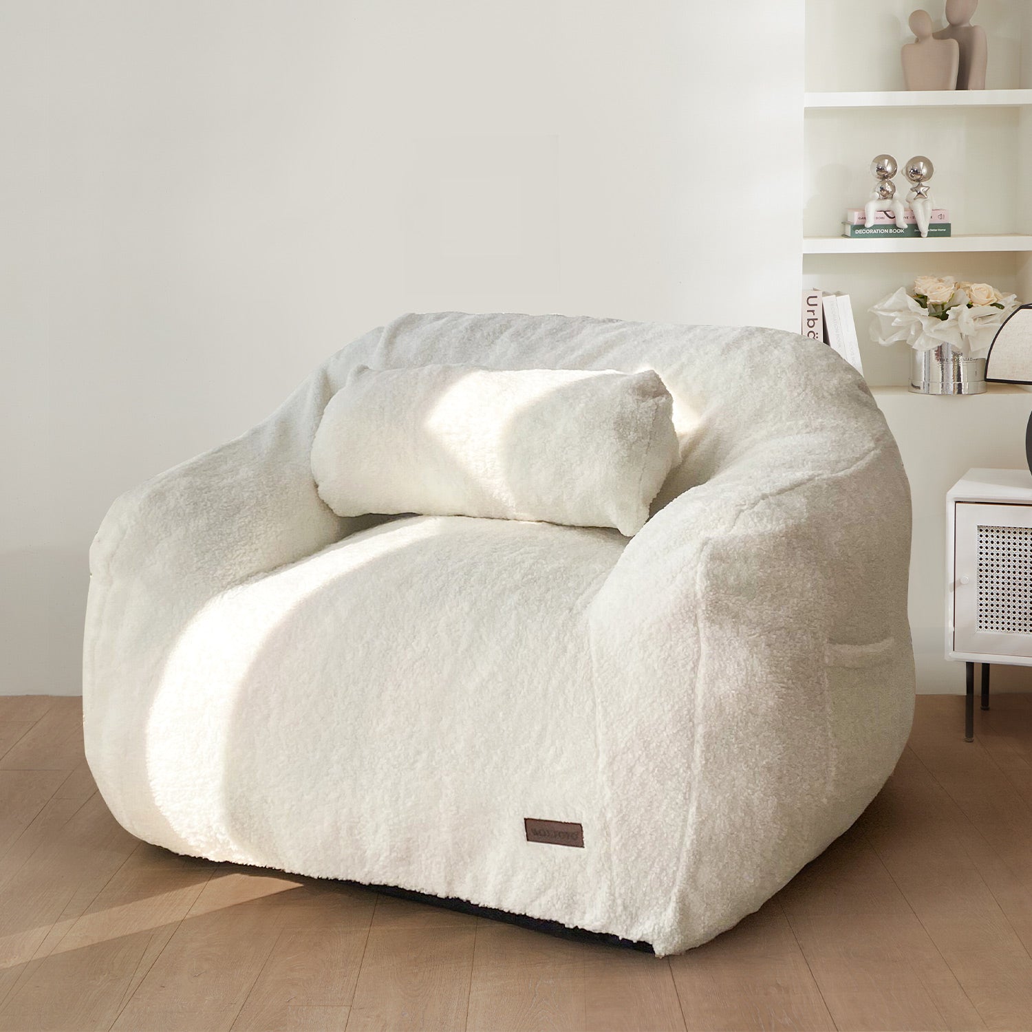 MAXYOYO Giant Bean Bag Chair with Pillow - Extra Large Fuzzy Comfy Bean Bag for Adults & Kids, Beige - Perfect for Living Room, Bedroom, Game Room & Dorm Relaxation