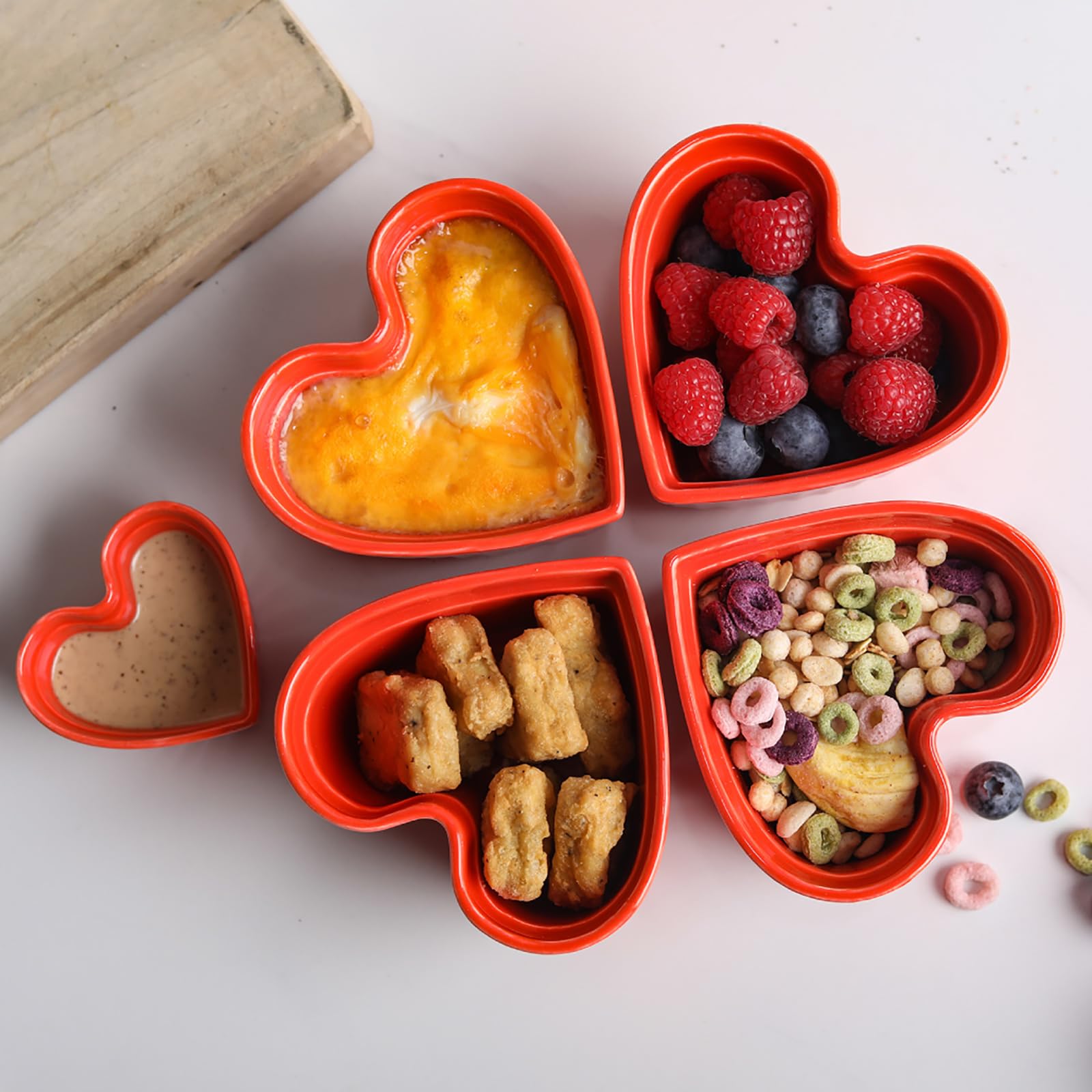 8Oz Heart-Shaped Ceramic Baking Bowls Set of 4 - Valentine's Day Creme Brulee Ramekins for Souffle, Pudding & Desserts | Oven & Dishwasher Safe | Perfect for Romantic Dinners, Baking Gifts & Valentine's Day Celebrations