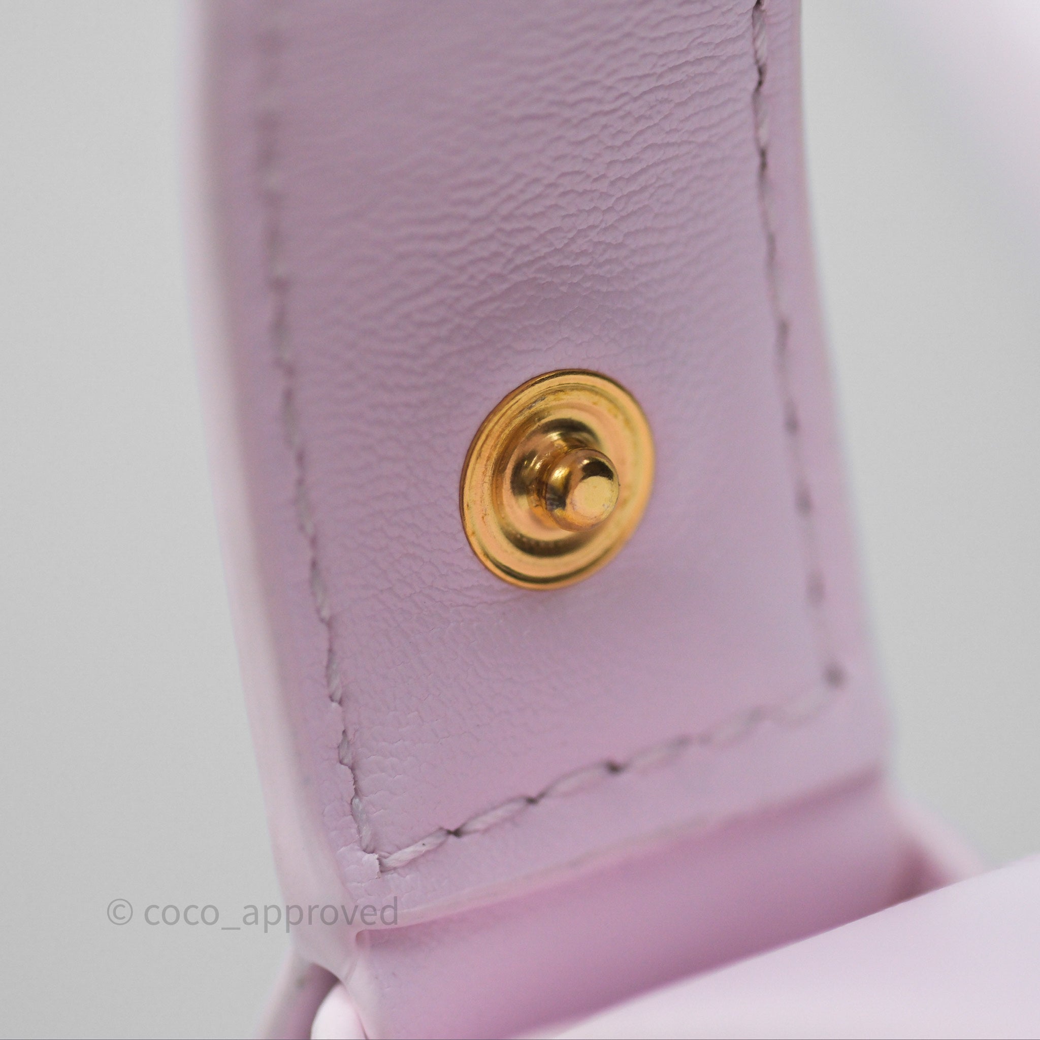 Bottega Veneta Wallace Pink Intrecciato Leather Crossbody Bag with Gold Hardware - Perfect for Women's Fashion, Date Night & Luxury Gift Giving
