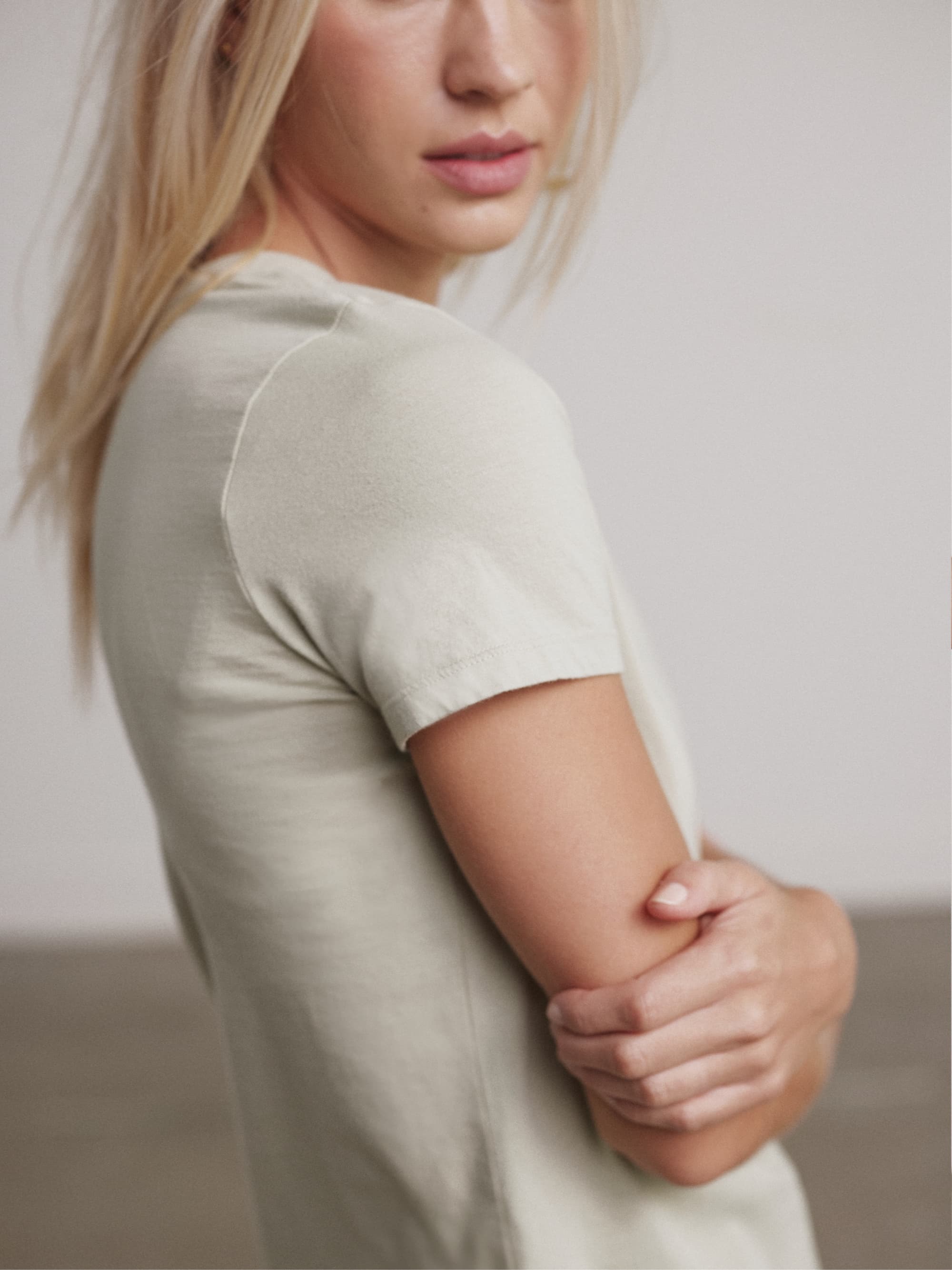 Organic Cotton V-Neck T-Shirt for Women - Soft Breathable Eco-Friendly Tee - Perfect for Casual Wear, Yoga & Everyday Comfort