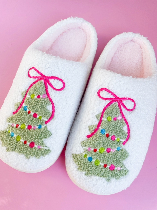 Cozy Christmas Plush Slippers for Women & Men - Soft Fuzzy House Shoes with Non-Slip Sole - Perfect Holiday Gift for Family & Friends - Ideal for Winter Home Comfort, Lounging and Gift Giving