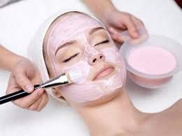 100% Pure Natural Herbal Rose Petal Powder for Face Masks & Hair Care - Promotes Glowing Skin & Long Shiny Hair - 100g (Ideal for DIY Beauty Treatments & Spa Days)