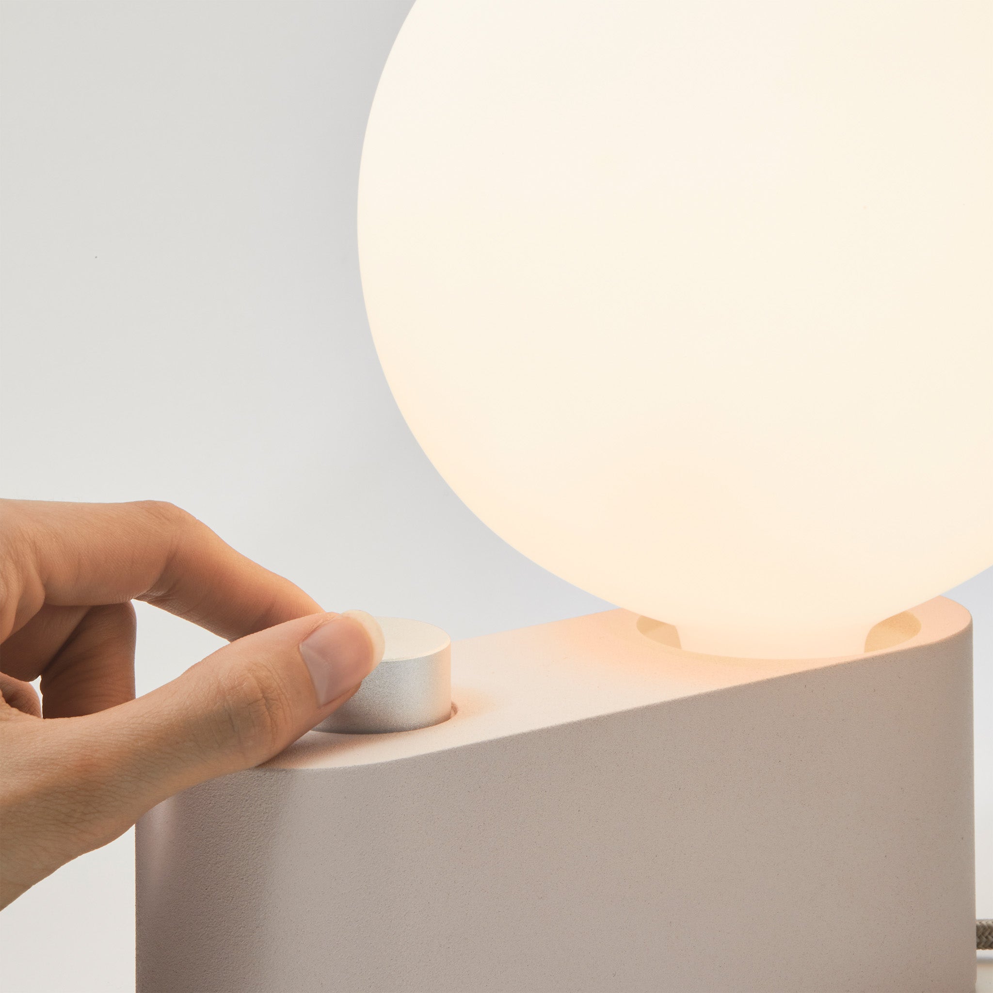 Premium Alumina Multi-Purpose Lamp - Elegant Blossom Design for Home, Office & Outdoor Decor | Durable & Stylish Lighting Solution