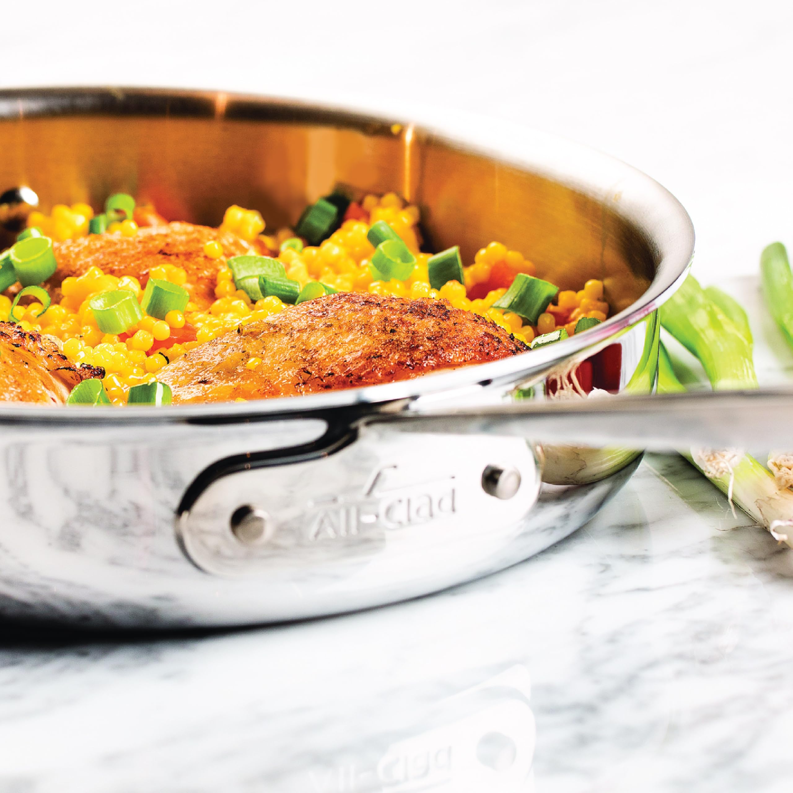 All-Clad D3 3-Ply Stainless Steel 7-Piece Cookware Set - Oven & Broiler Safe Up to 600°F - Professional Pots & Pans for Home Chefs - Perfect for Searing, Sautéing & Roasting