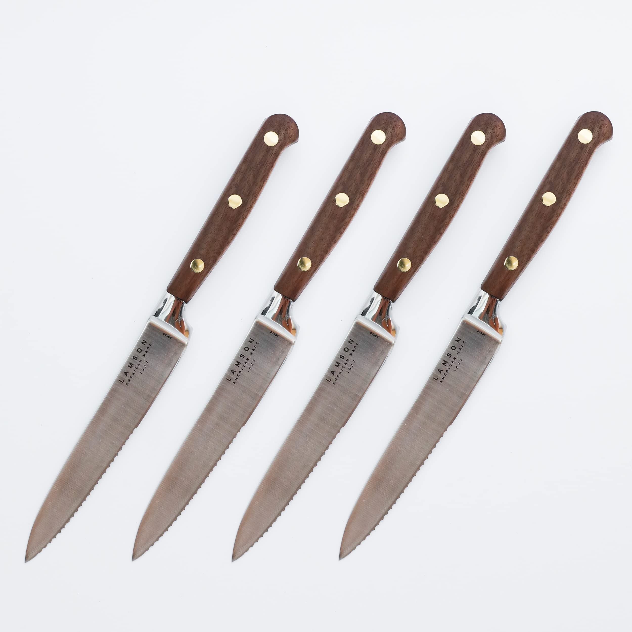 Premium Serrated Steak Knife Set with Walnut Handles - Sharp Stainless Steel Blades for Perfectly Slicing Steaks, Roasts & More - Ideal for Dining, BBQs & Gourmet Cooking