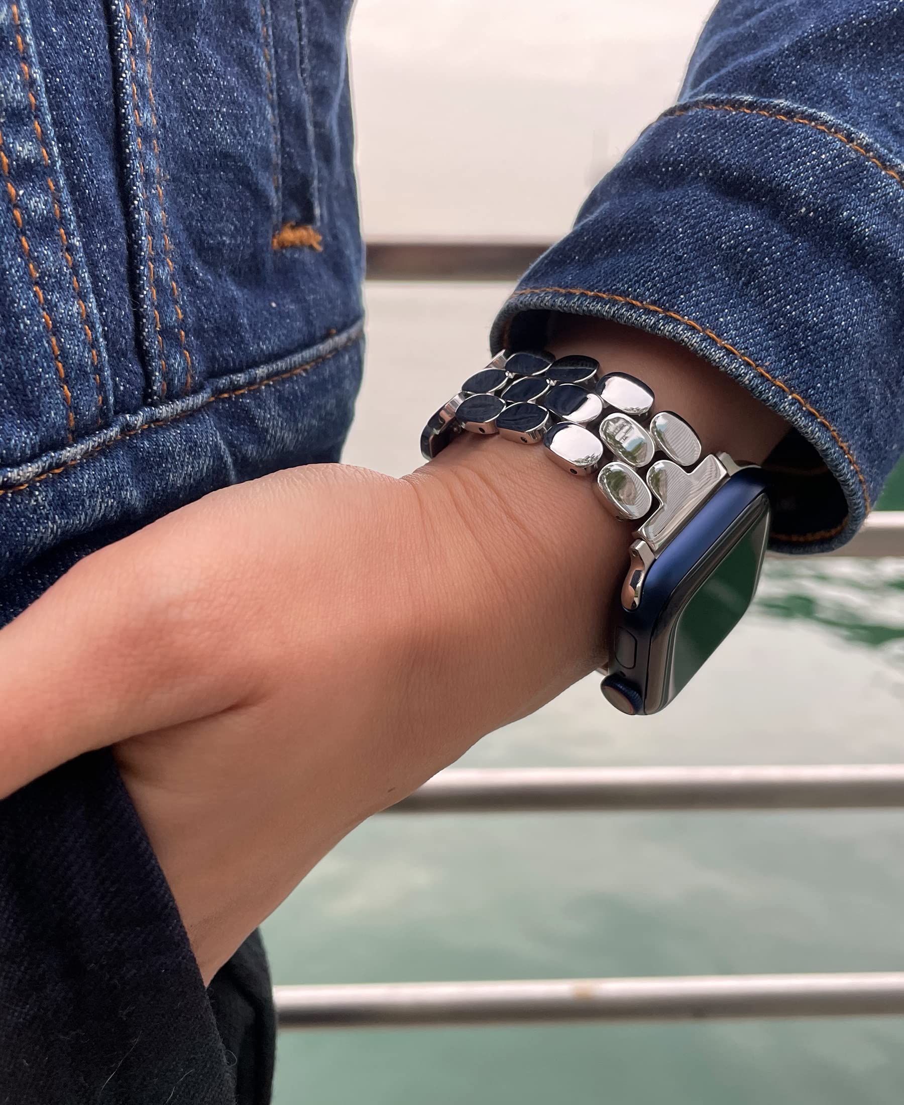 Stylish & Comfortable Apple Watch Bands for Women - Compatible with 38mm 40mm 41mm 42mm 44mm 45mm 46mm 49mm Models - Series 10/9/8/7/6/SE/5/4/3/2/1 - Fashionable Gold Silver Rose Gold Options - Perfect for Workouts, Office Wear & Everyday Use