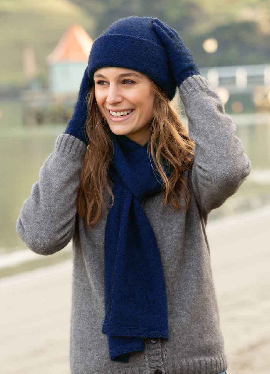 Premium Merino Wool & Possum Fur Scarf - Soft, Warm & Lightweight Winter Accessory for Men & Women - Perfect for Outdoor Activities, Travel & Cold Weather Fashion