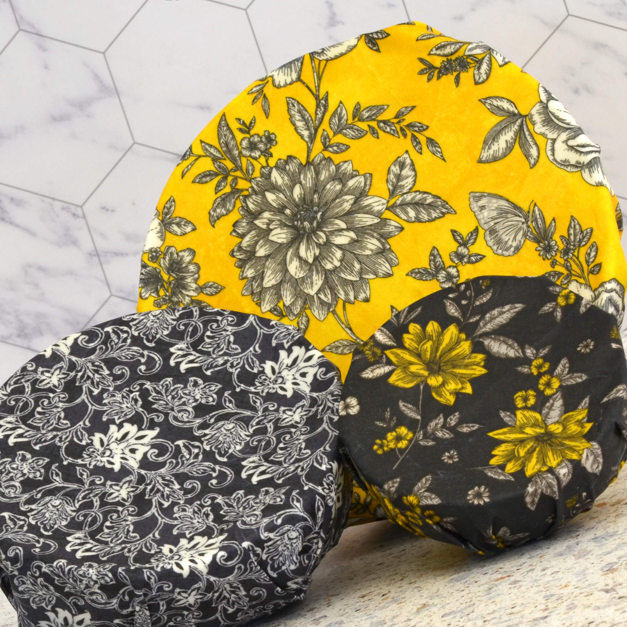 Eco-Friendly Reusable Beeswax Food Wraps - Set of 3 Black & Gold Sustainable Food Storage Covers for Sandwiches, Fruits & Leftovers