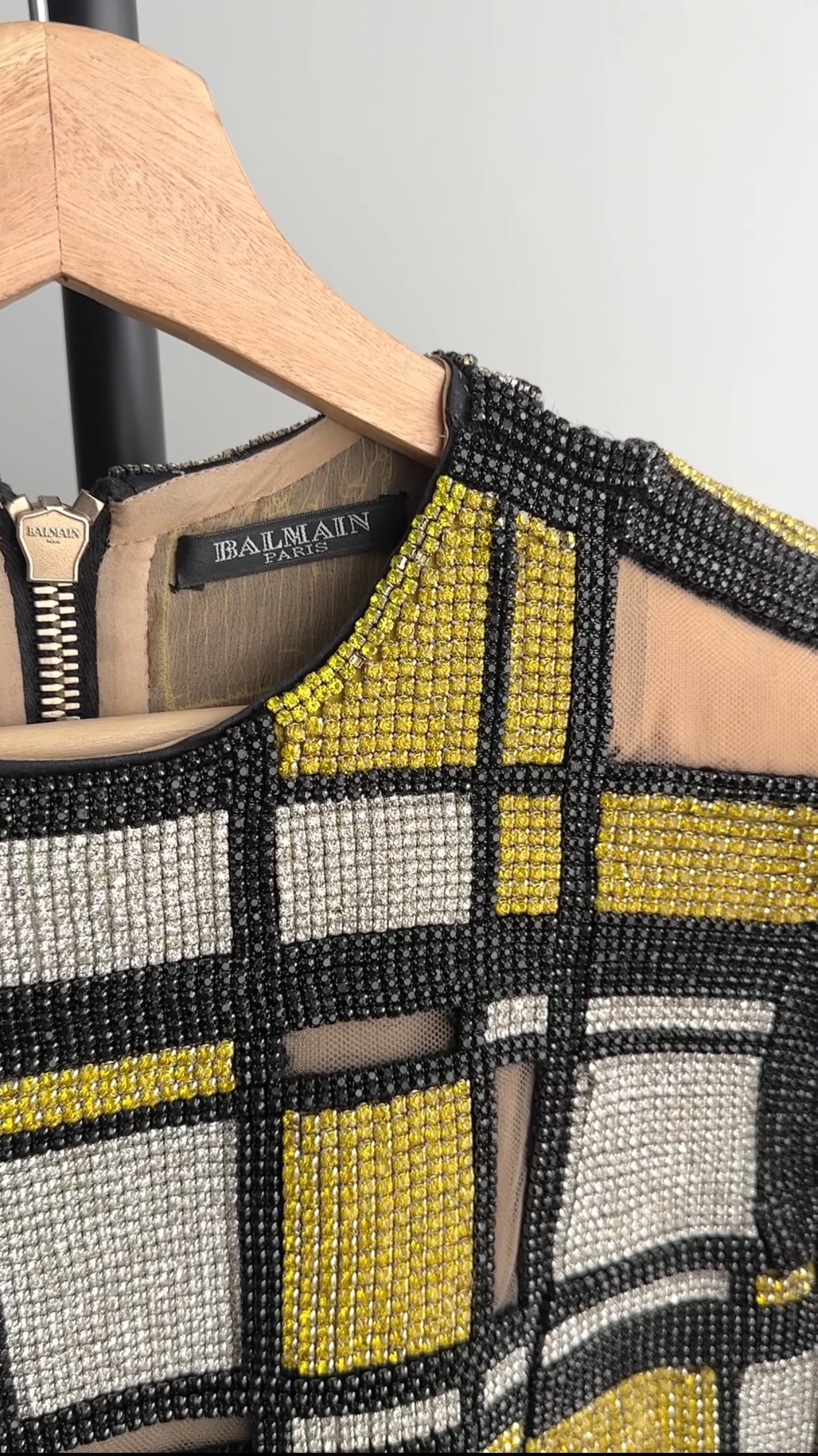 Balmain Black and Yellow Geometric Heavy Crystal Embellished Blouse Top Size FR36/S - Perfect for Evening Parties, Cocktail Events & Luxury Fashion