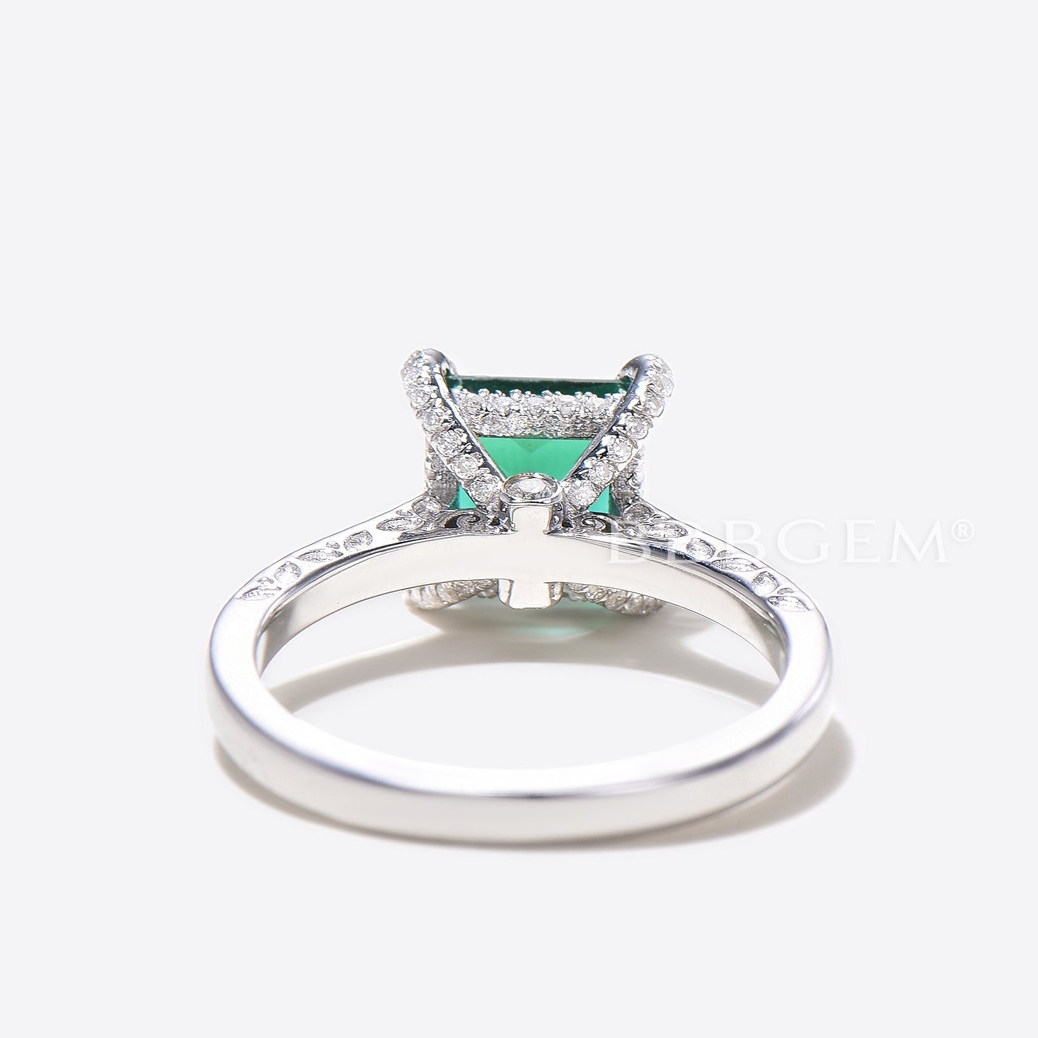 7mm Princess Cut Lab-Created Emerald & Diamond Engagement Ring - Tapered Band Filigree Cathedral Setting for Weddings & Proposals