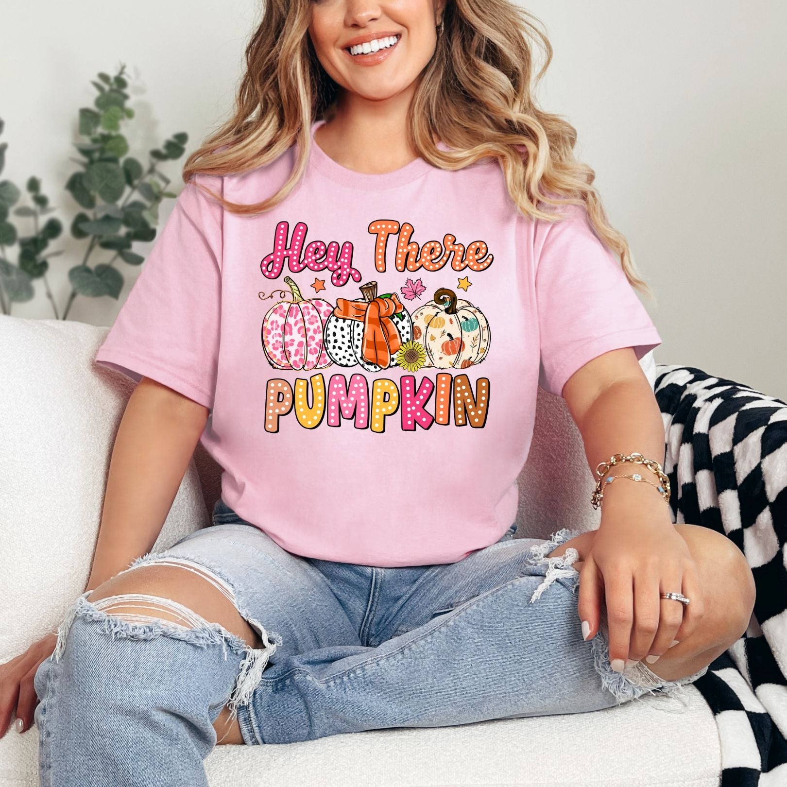 Hey There Pumpkin Graphic Tee - Fall Thanksgiving Halloween Cute Pumpkin Shirt for Women | Casual Comfortable Cotton T-Shirt for Autumn Outfits, Seasonal Parties & Cozy Everyday Wear