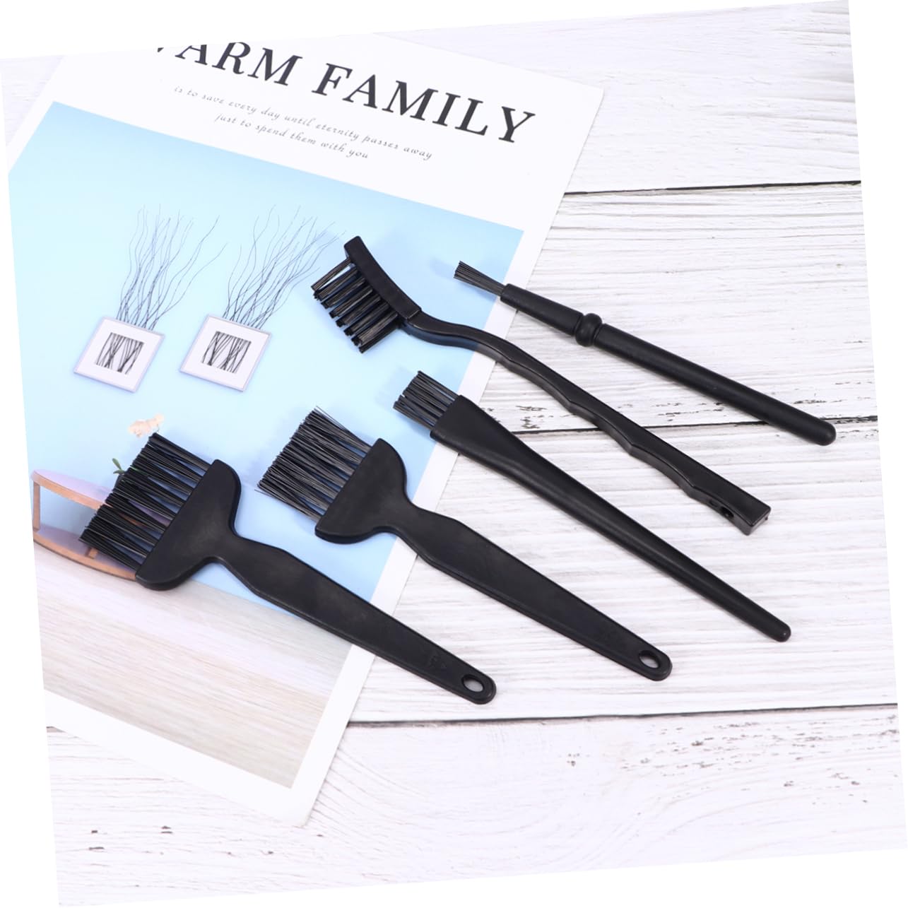 ULTECHNOVO 5-Pack Anti Static Cleaning Brush Set for Electronics - Phone, Tablet, Computer, Motherboard & Detail Cleaning | Dust Removal Tool for Gadgets, Keyboards & Sensitive Components | Perfect for Home, Office & Tech Maintenance