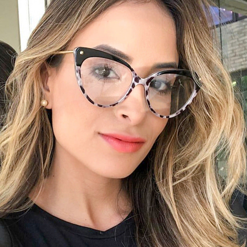 Trendy Cateye TR90 Glasses for Women - Lightweight & Durable Eyewear - Perfect for Reading, Driving & Fashion Accessories